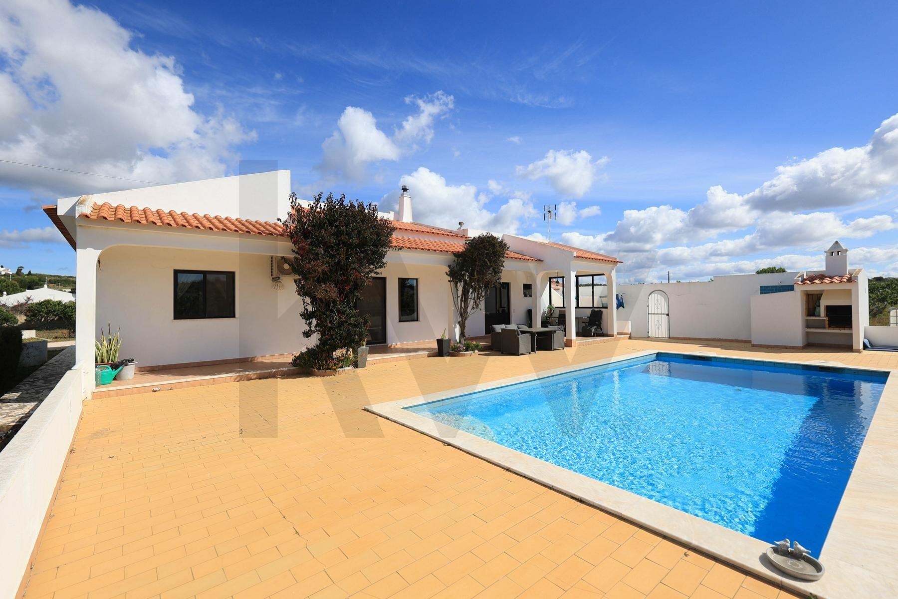 Moradia T5+ à Venda em Luz - Algarve - Portugal - 6
