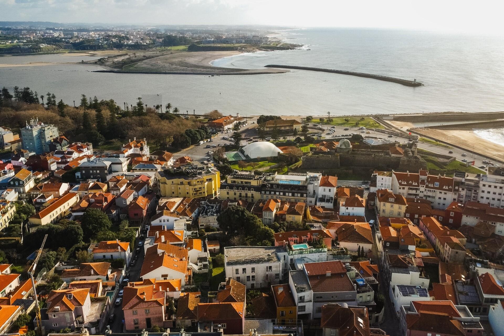 Moradia T5+ à Venda em Porto - Portugal - 4