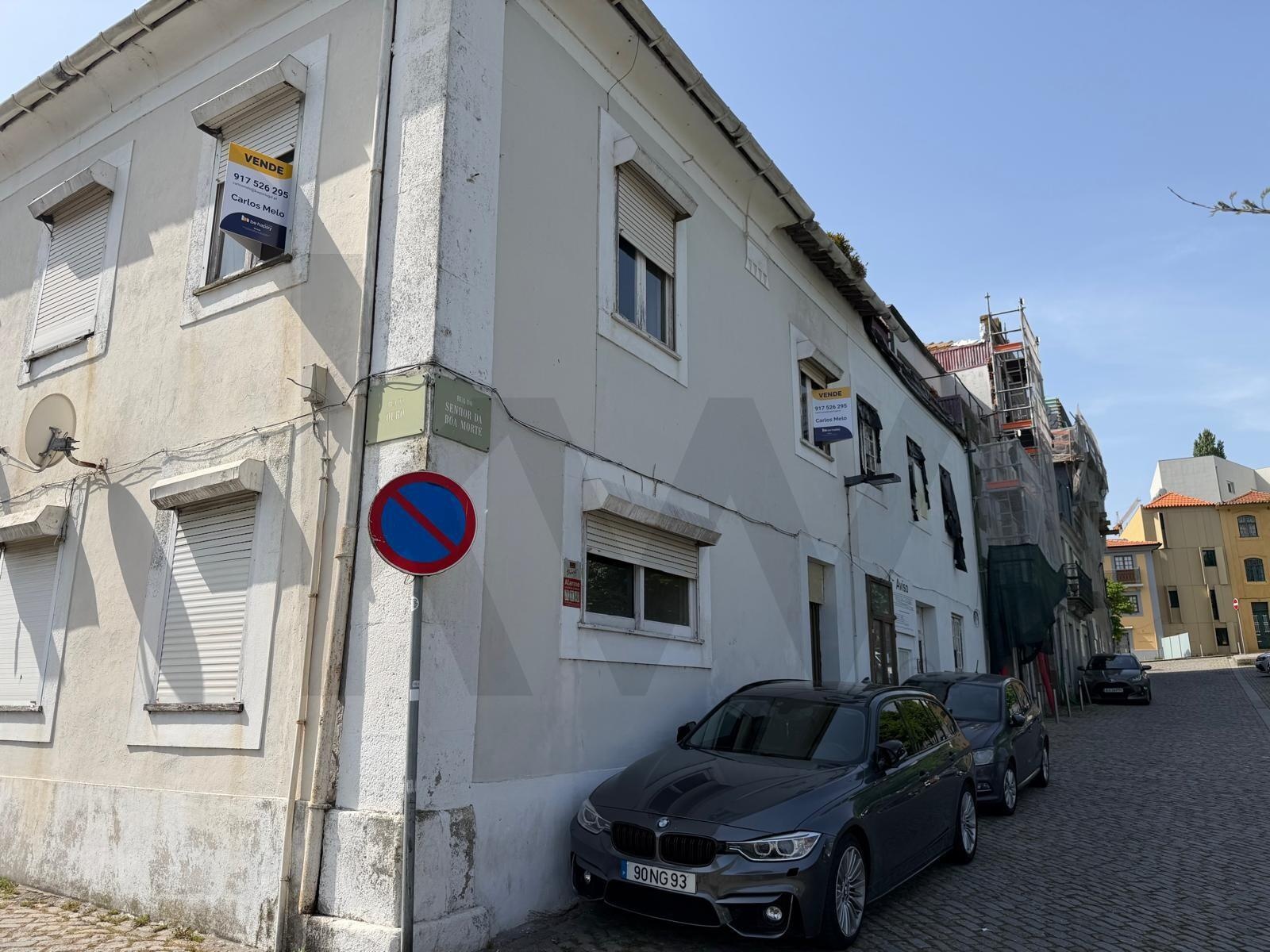 Moradia T5+ à Venda em Porto - Portugal - 2