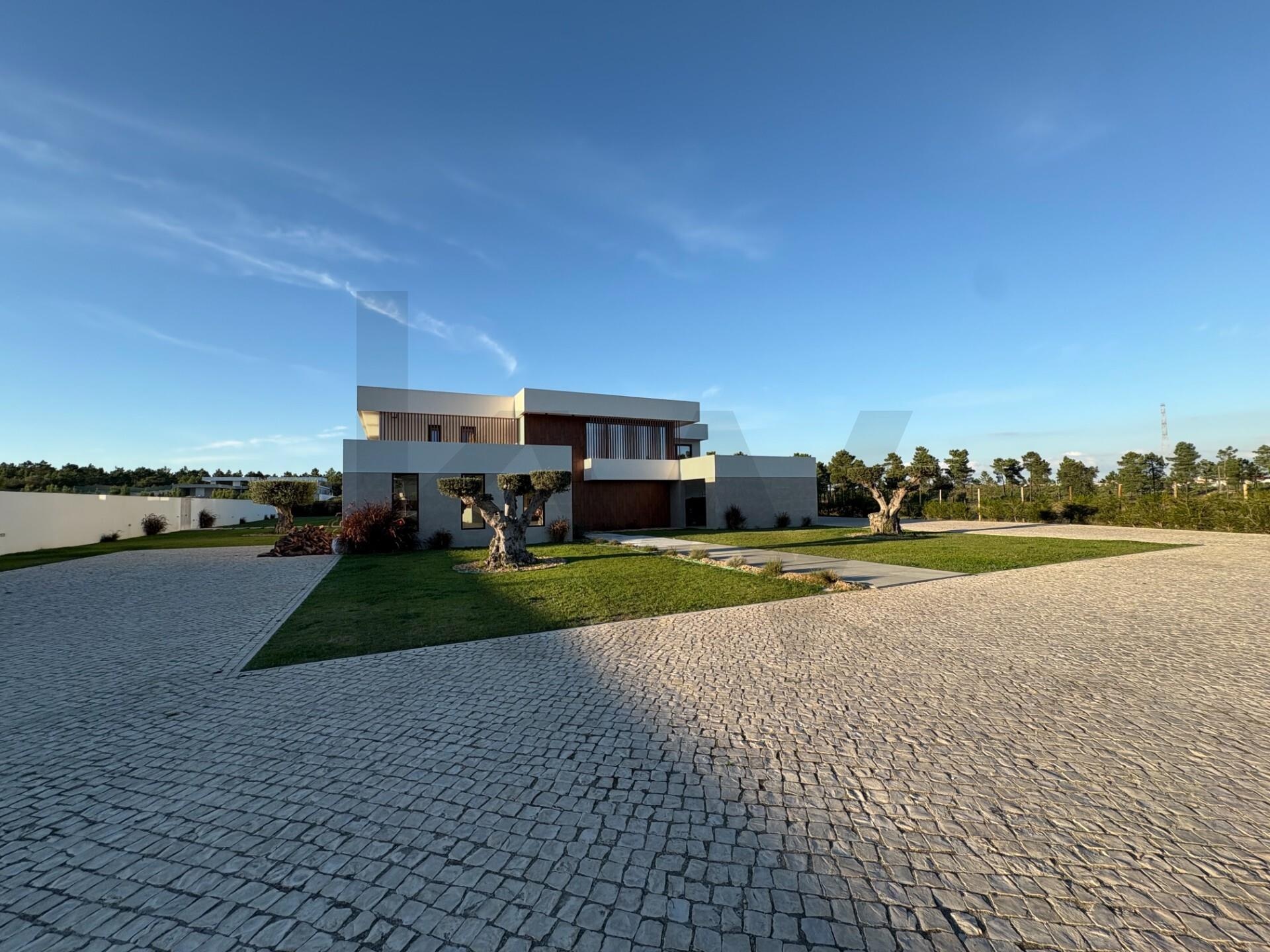 Moradia T5+ à Venda em Seixal - Portugal - 7