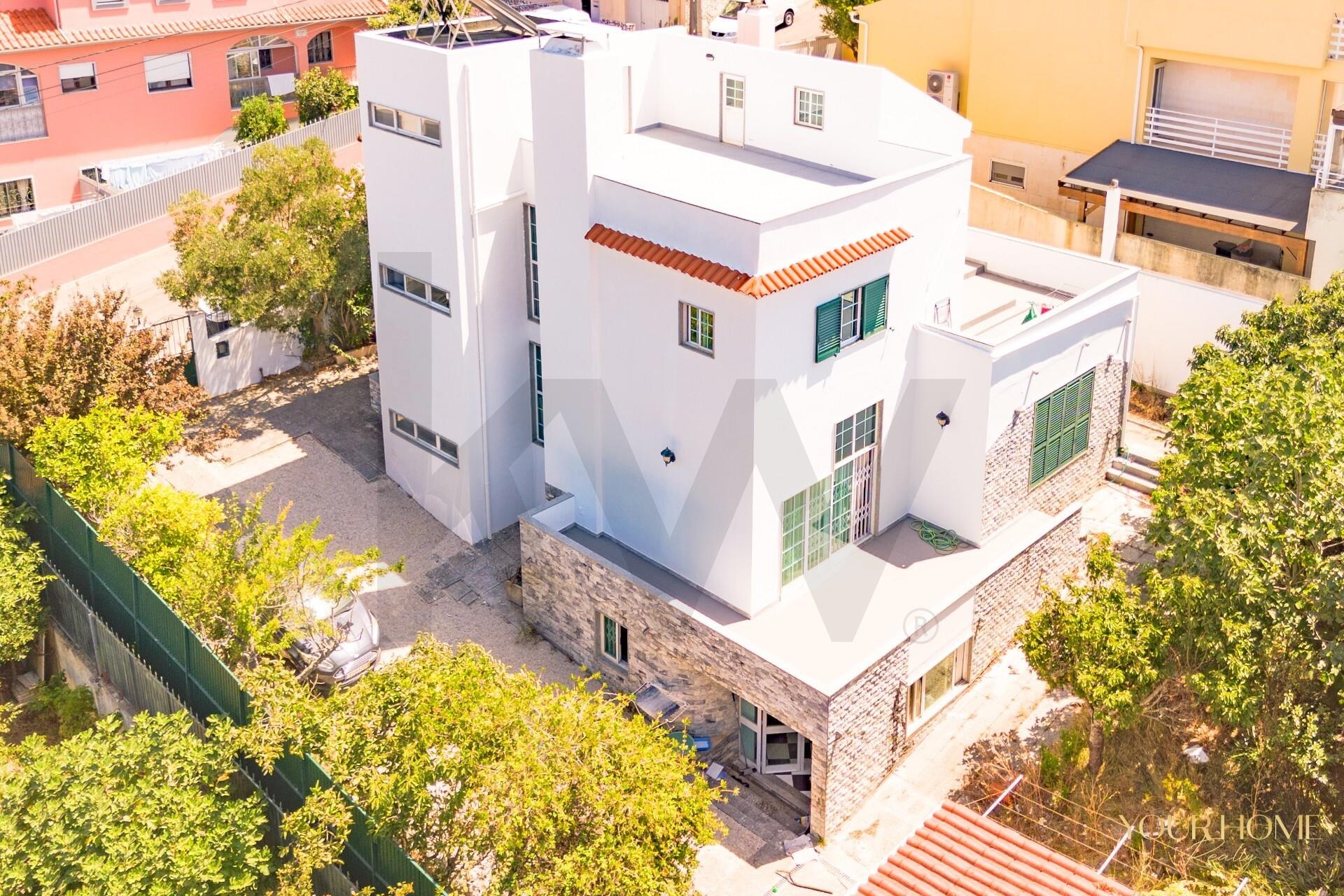 Moradia T5+ à Venda em Alcabideche - Lisboa - Portugal - 2