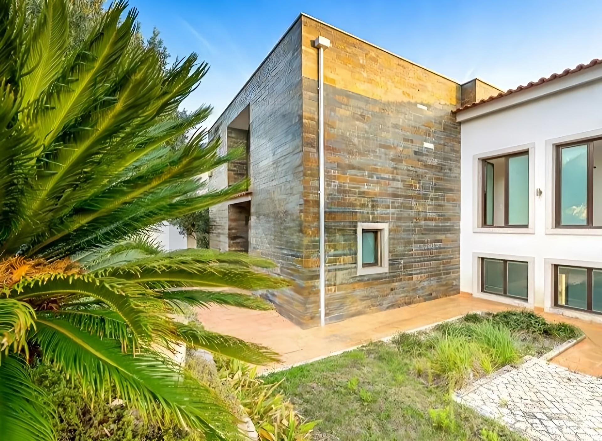 Moradia T5+ à Venda em Alcabideche - Lisboa - Portugal - 5