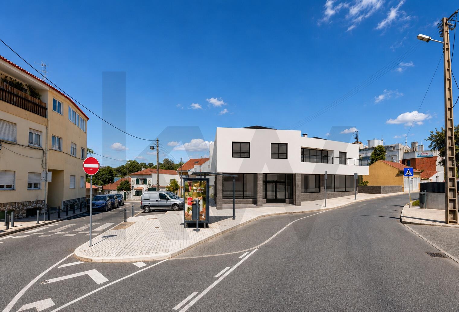 Moradia T5+ à Venda em Alcabideche - Lisboa - Portugal - 3