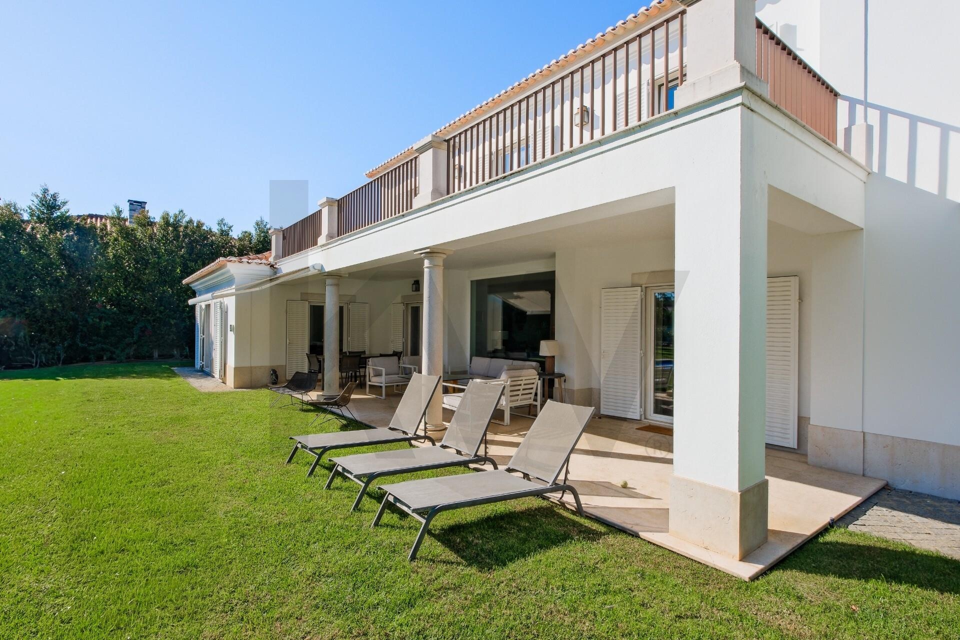 Moradia T5+ à Venda em Alcabideche - Lisboa - Portugal - 8