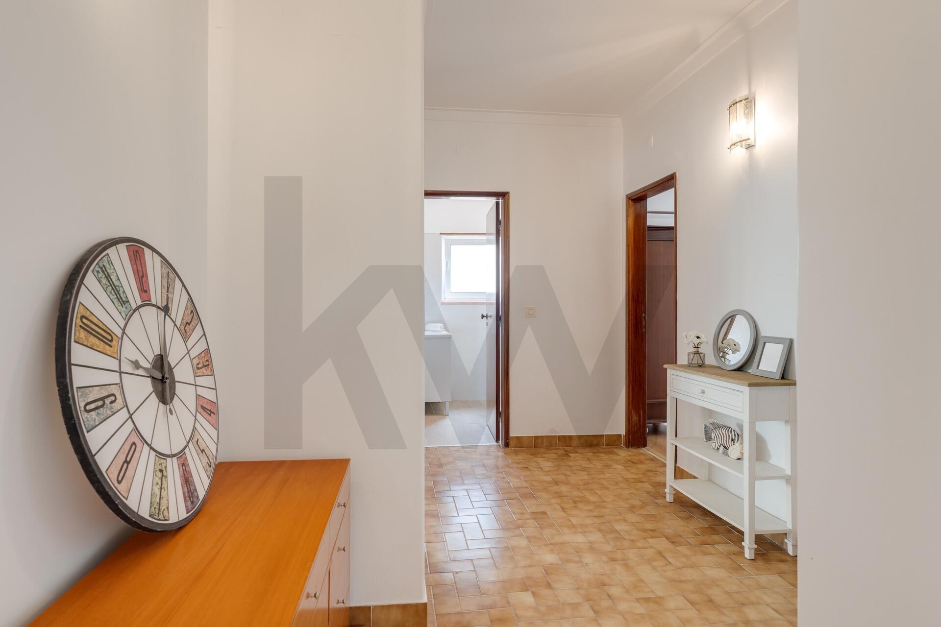 Moradia T5+ à Venda em Almada - Setúbal - Portugal - 7