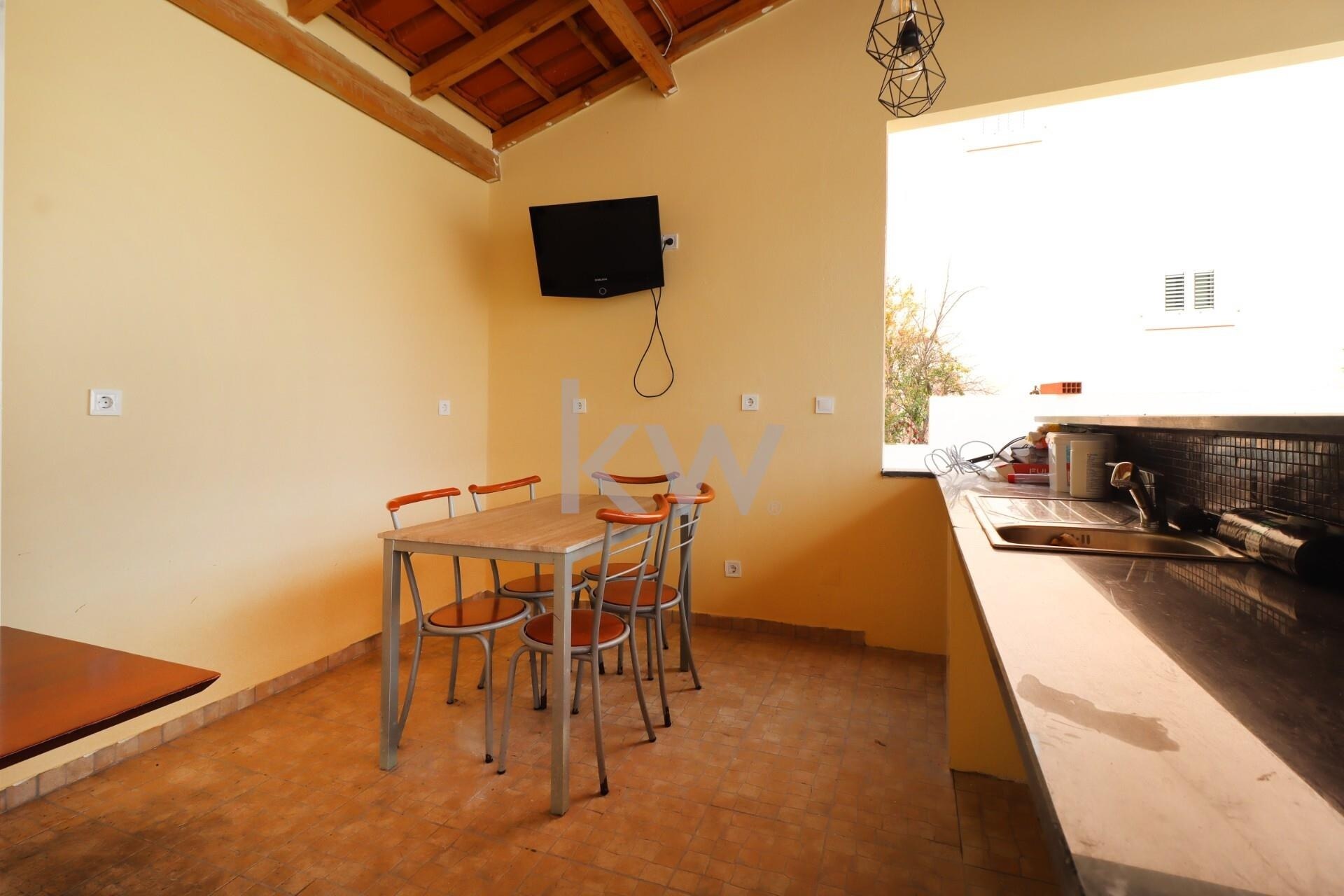 Moradia T5+ à Venda em Almada - Setúbal - Portugal - 6