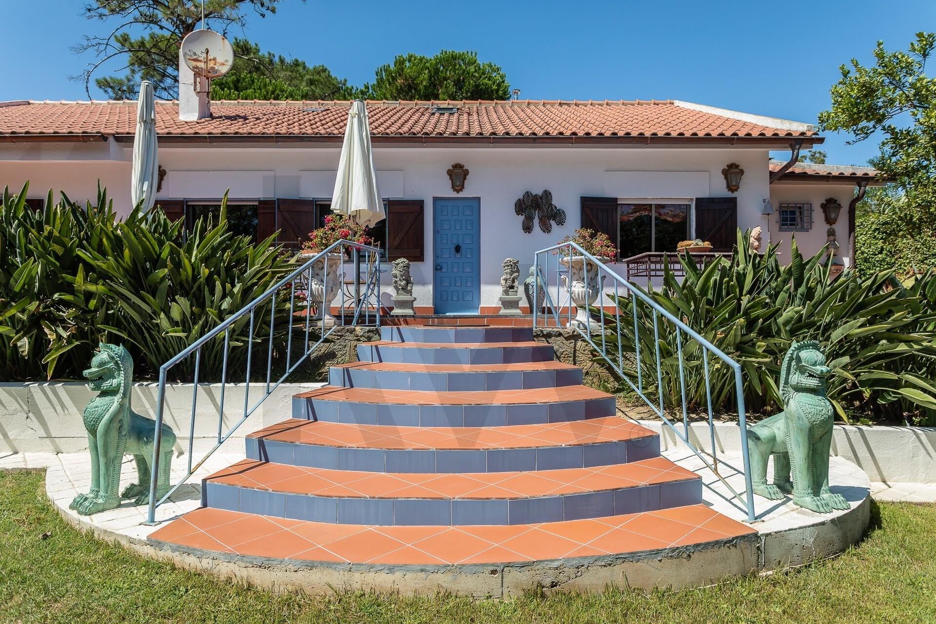 Moradia T5+ à Venda em Almada - Setúbal - Portugal - 8