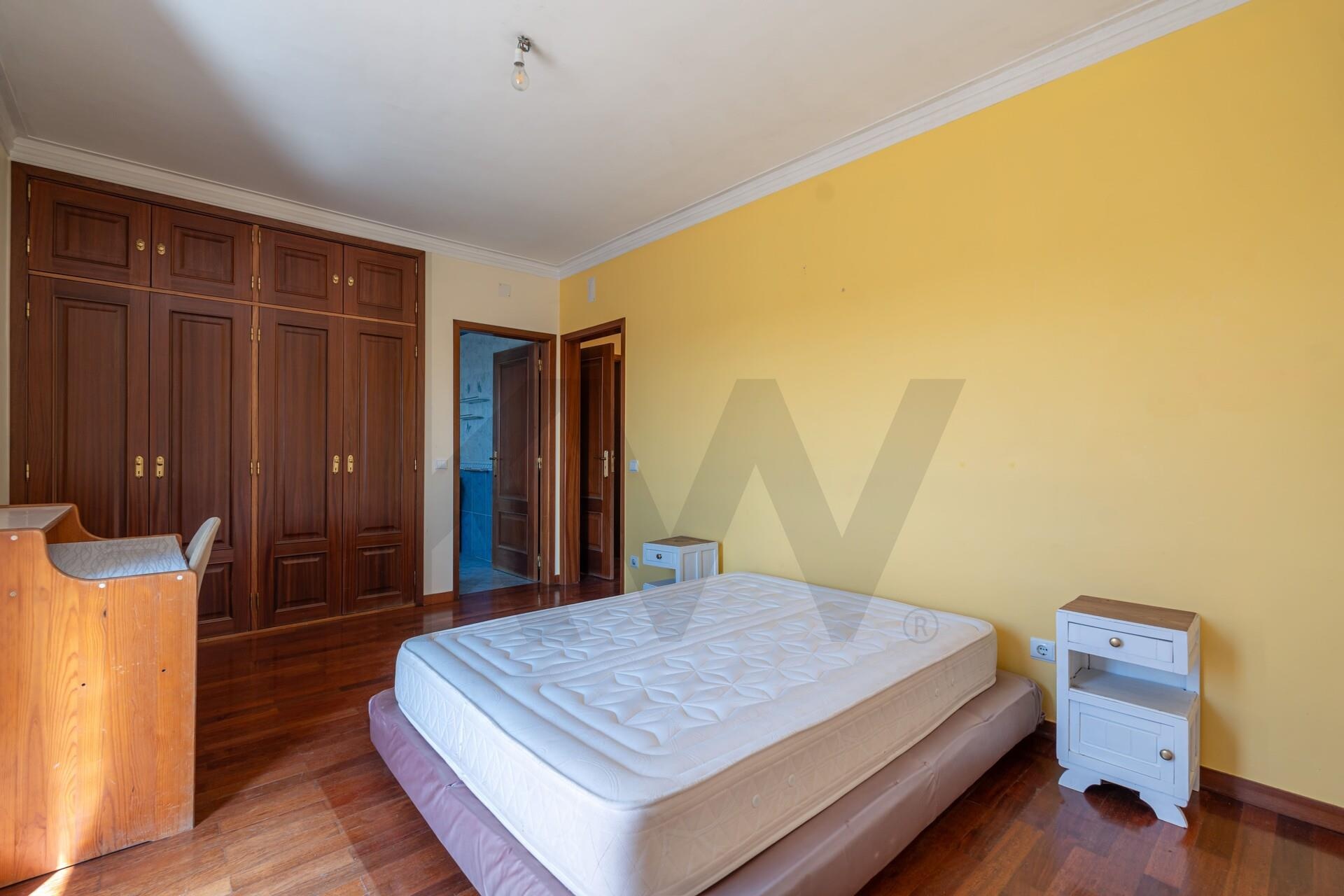 Moradia T5+ à Venda em Coimbra - Coimbra - Portugal - 7