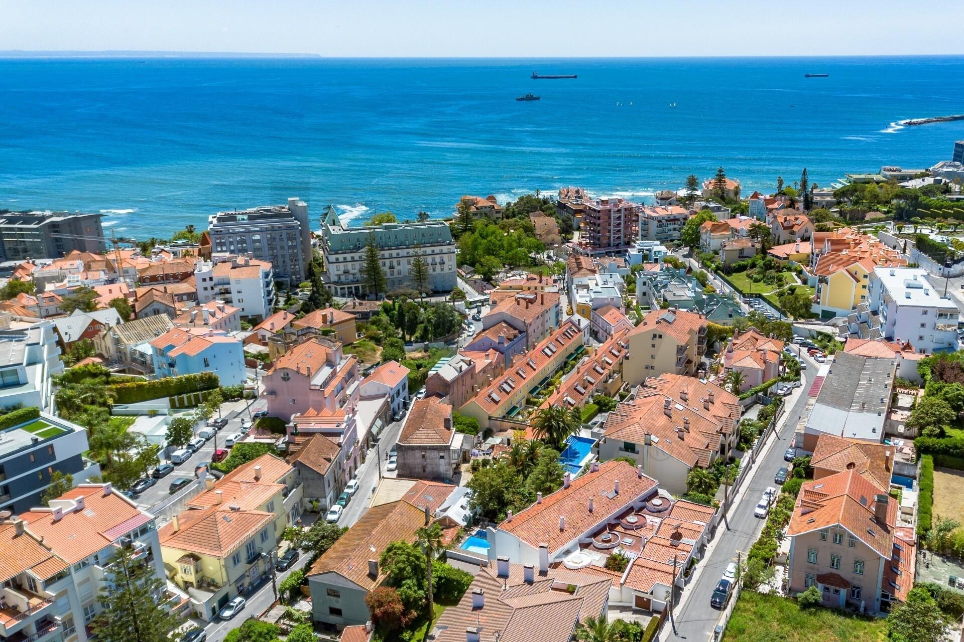 Moradia T5+ à Venda em Estoril - Lisboa - Portugal - 6