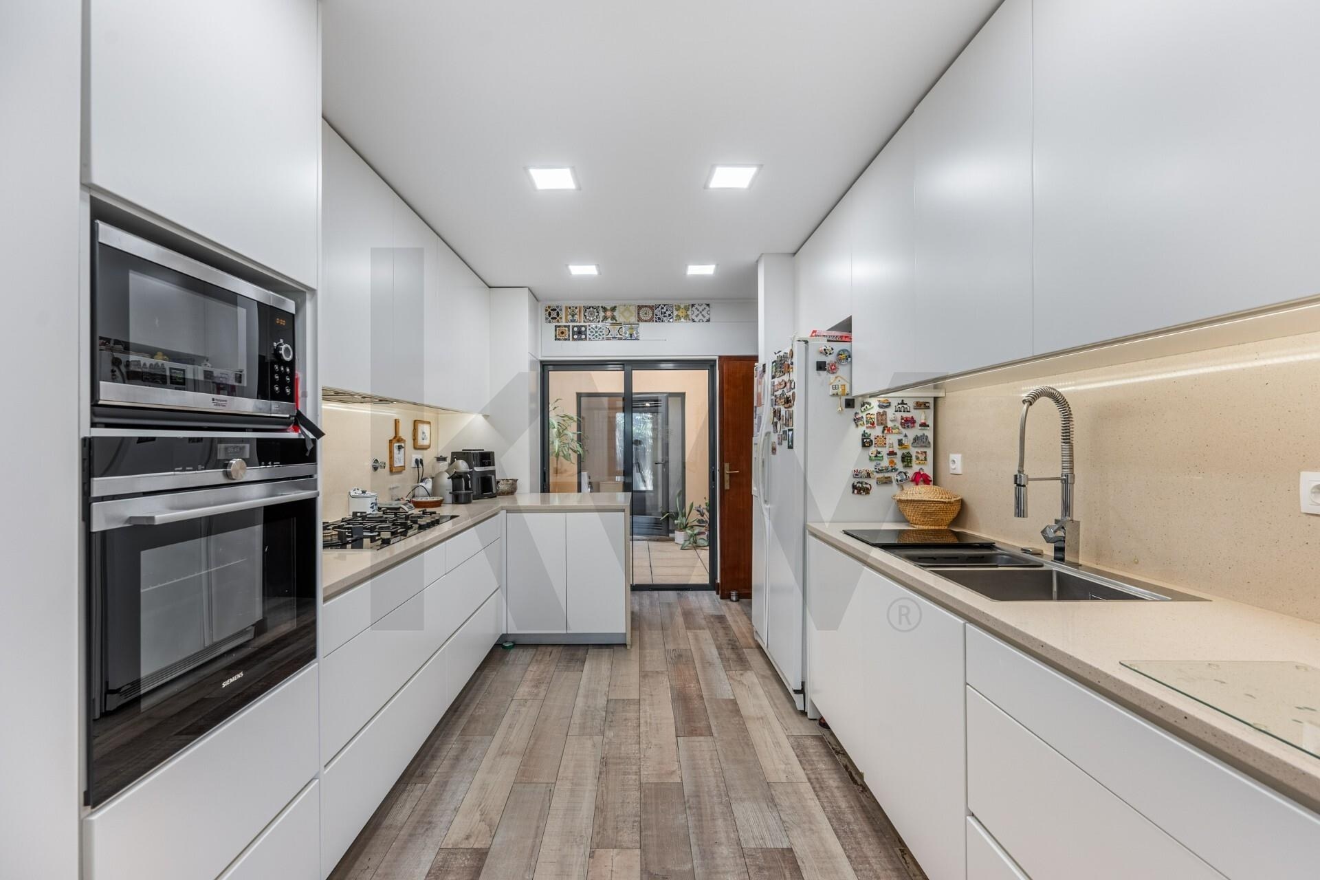 Moradia T5+ à Venda em Matosinhos - Porto - Portugal - 8