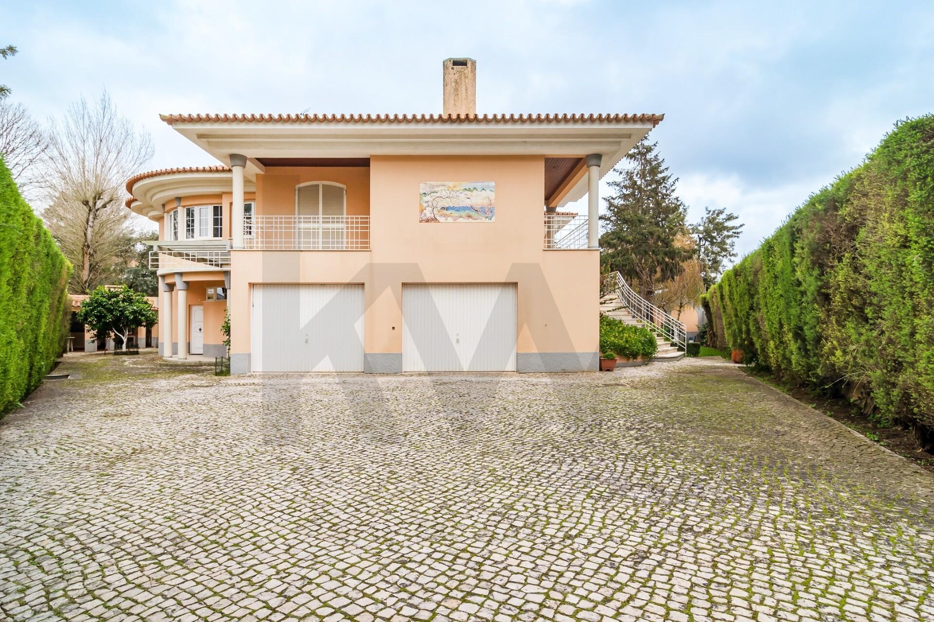 Moradia T5+ à Venda em Mem Martins - Lisboa - Portugal - 3