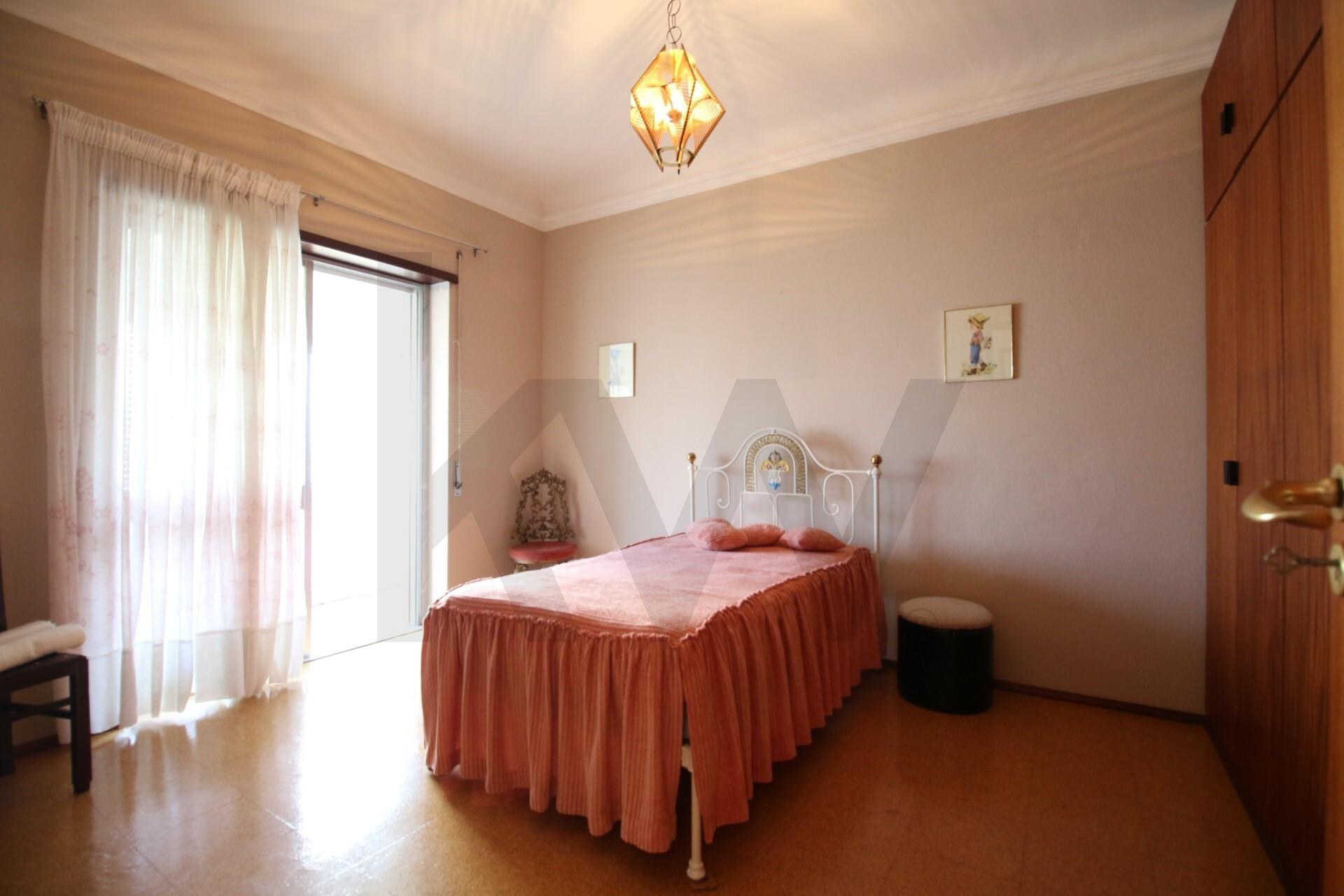 Moradia T5+ à Venda em Montijo - Setúbal - Portugal - 2