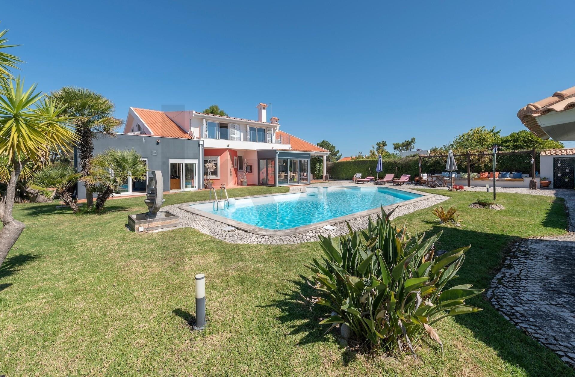 Moradia T5+ à Venda em Setúbal - Portugal - 4