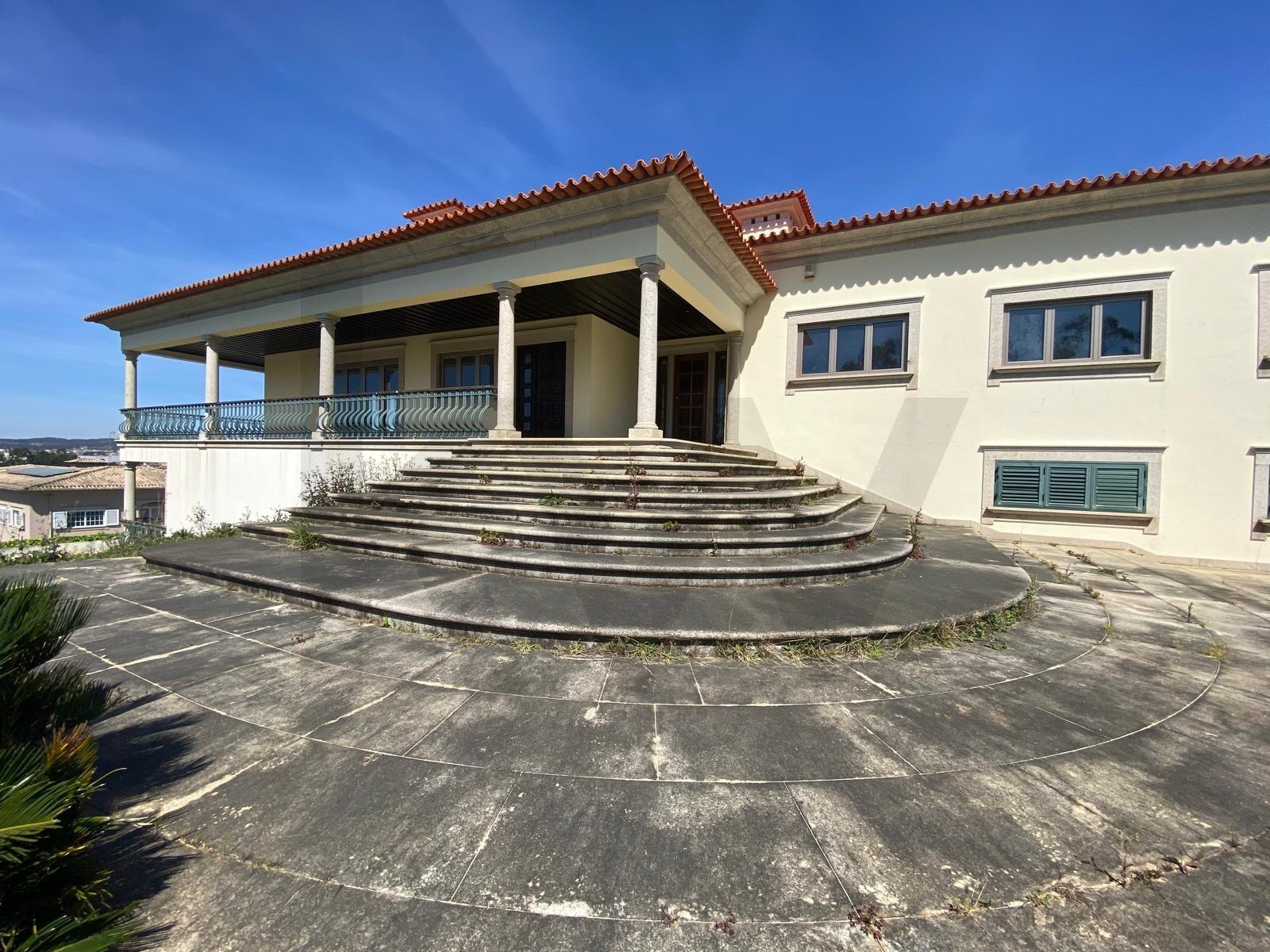 Moradia T5+ à Venda em Trofa - Porto - Portugal - 2