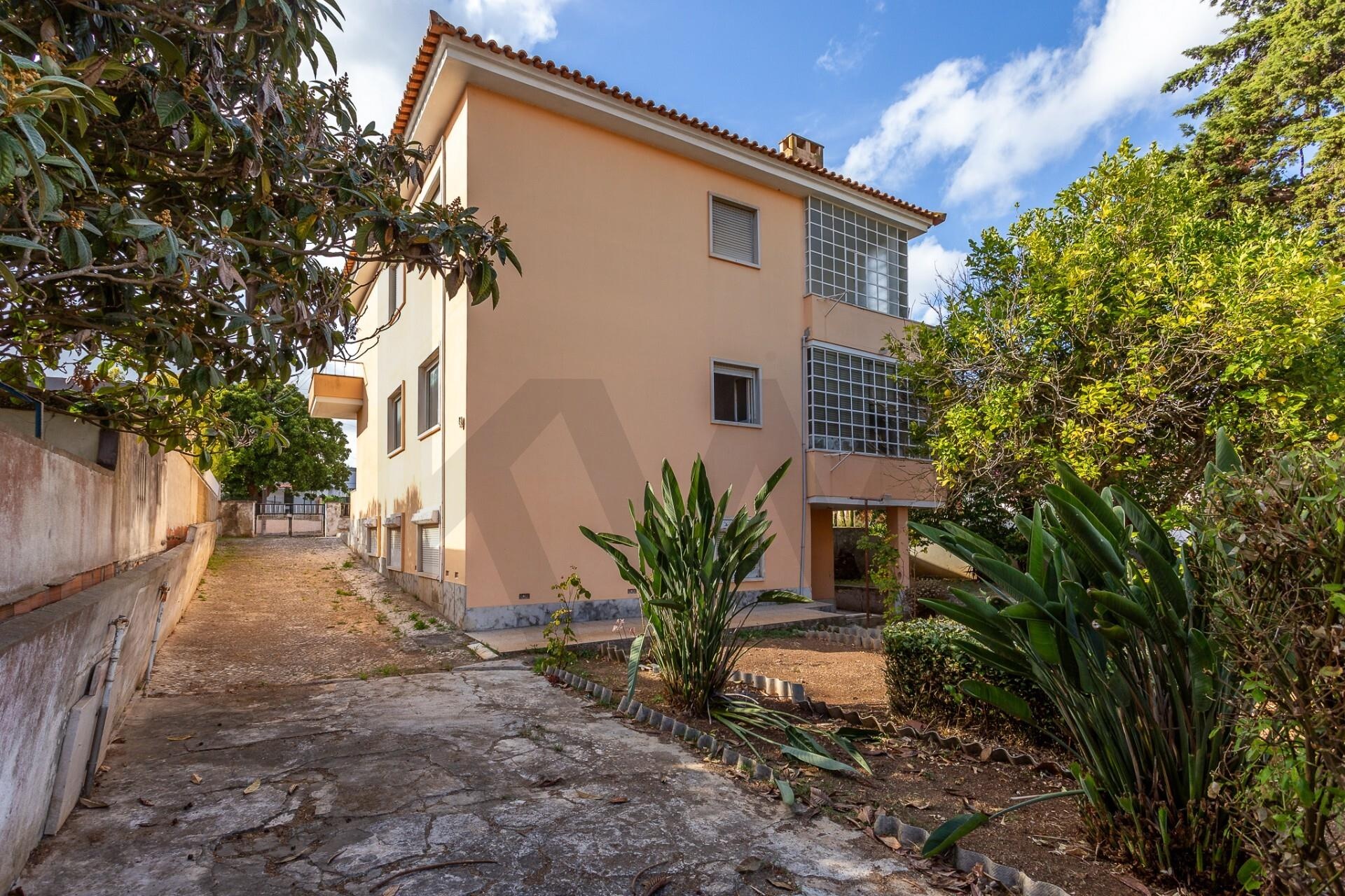 Moradia T6 à Venda em Oeiras - Lisboa - Portugal - 4