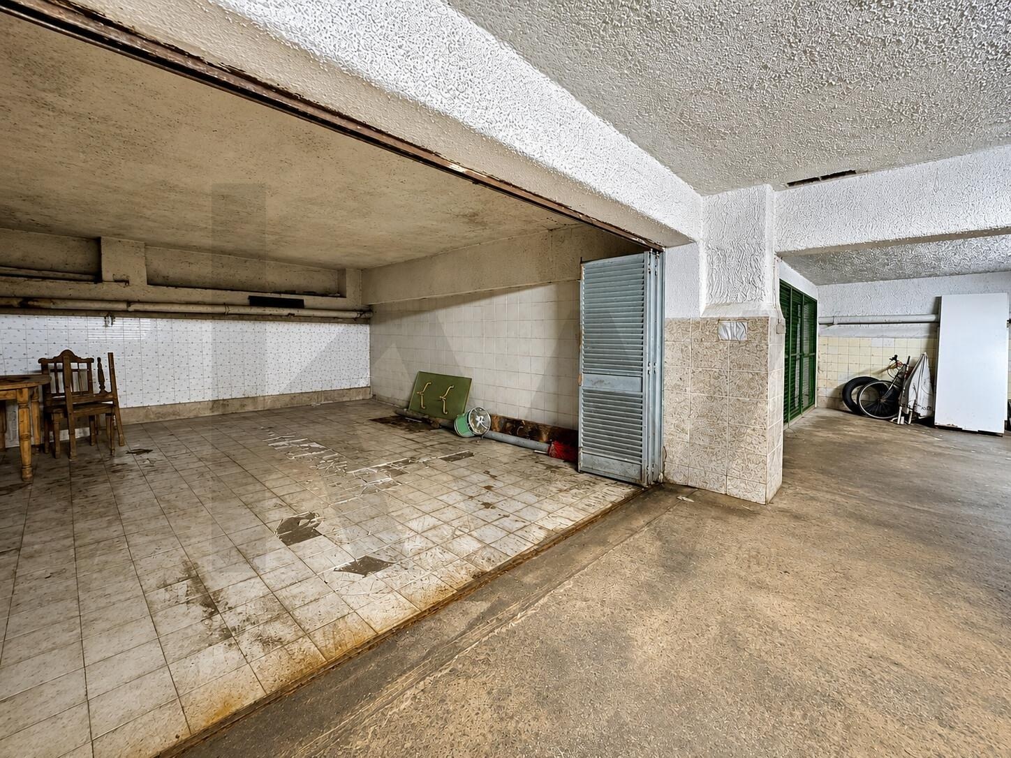 Parqueamento  à Venda em Almada - Setúbal - Portugal - 3