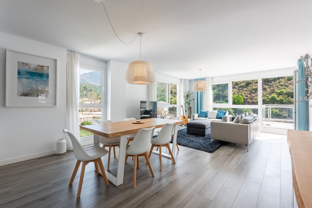 Penthouse com 3 Quartos à Venda em Benahavís - Costa del Sol - 2