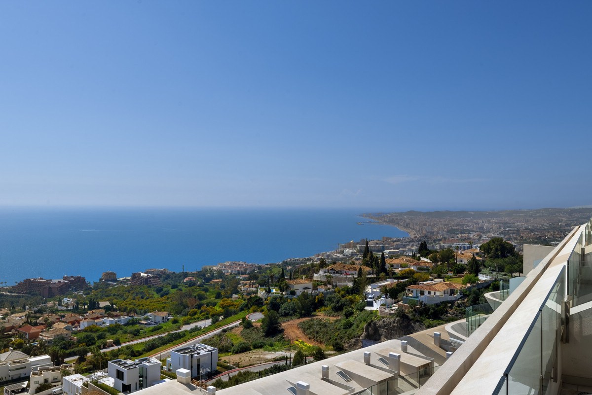 Ático de 3 Dormitorios en Venta en Benalmádena, Costa del Sol - 1