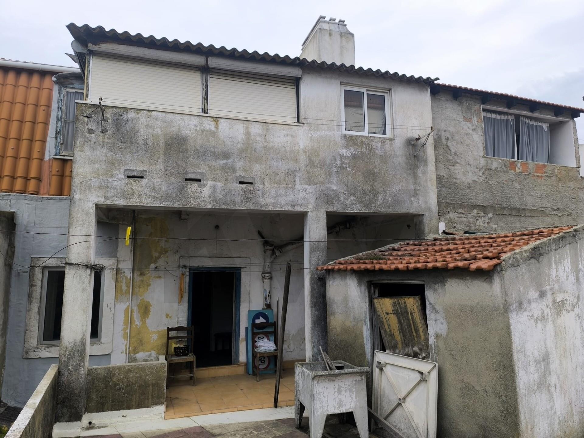 Prédio  à Venda em Almada - Setúbal - Portugal - 8