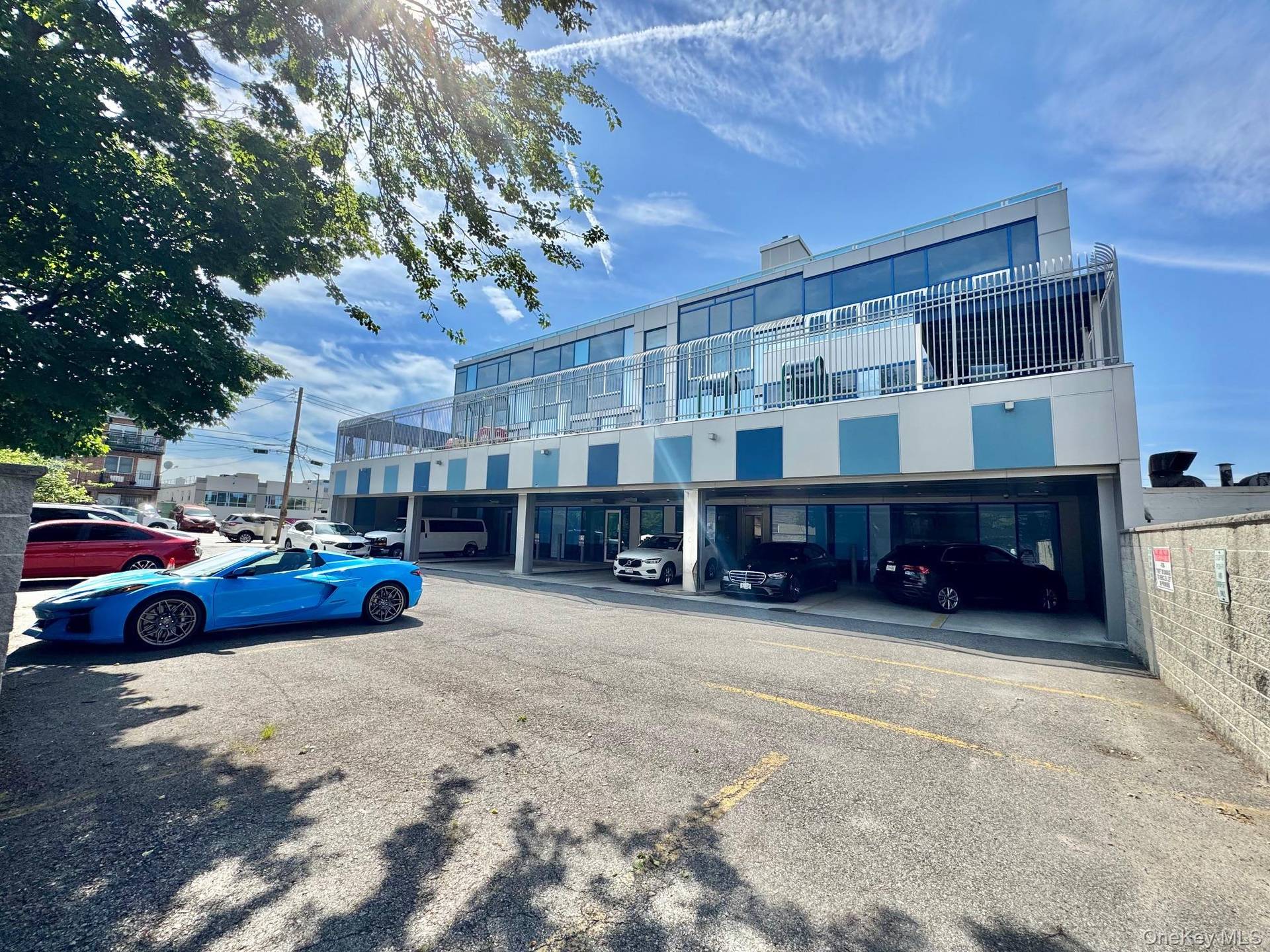 Building for Sale in Bayside, NY, USA - 2