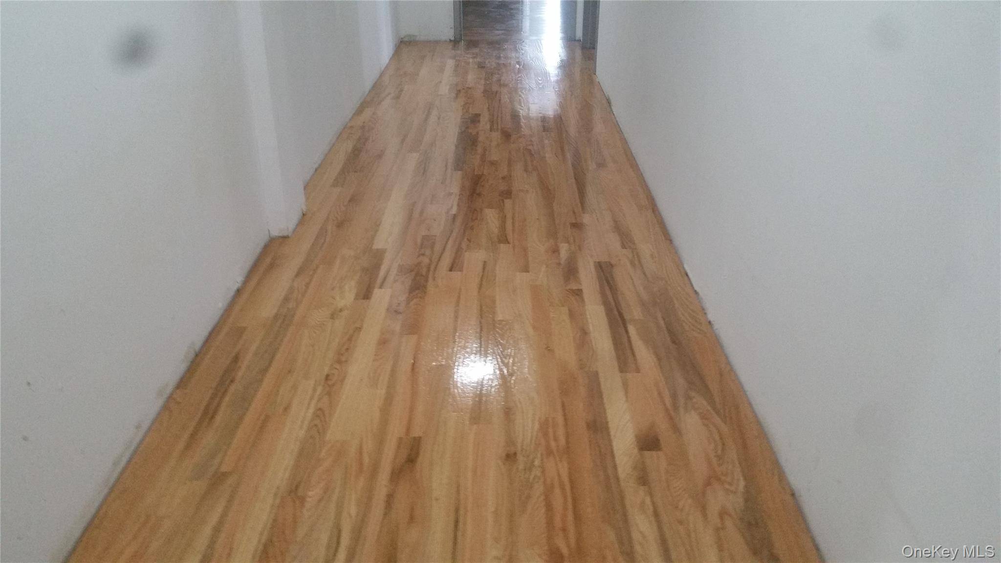 Building for Sale in Brooklyn - NY - USA - 7