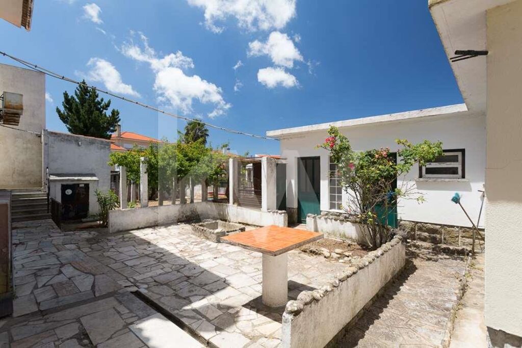 Prédio à Venda em Cascais - Lisboa - Portugal - 8