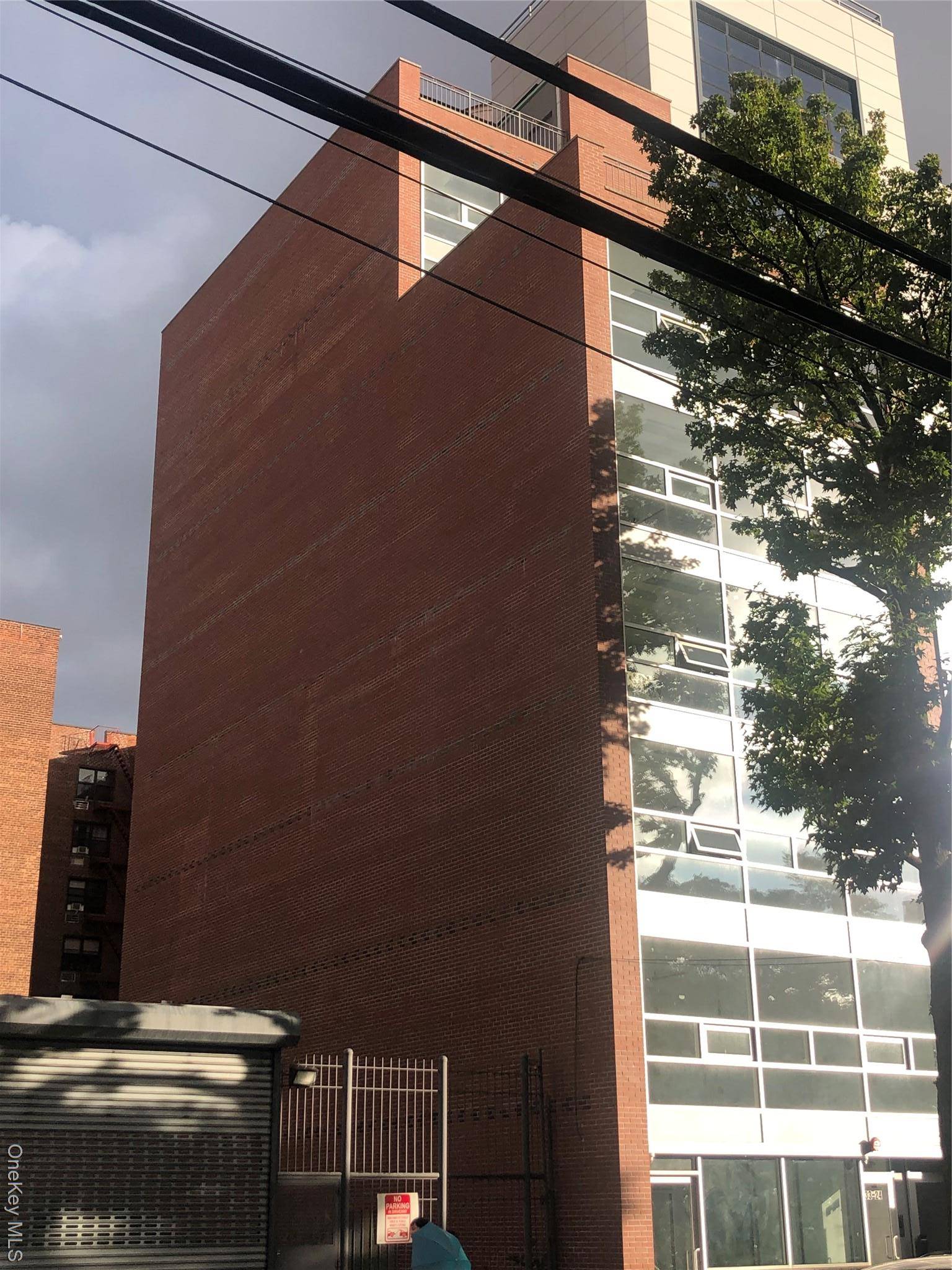 Edificio en Venta en Flushing, NY, EE. UU. - 1