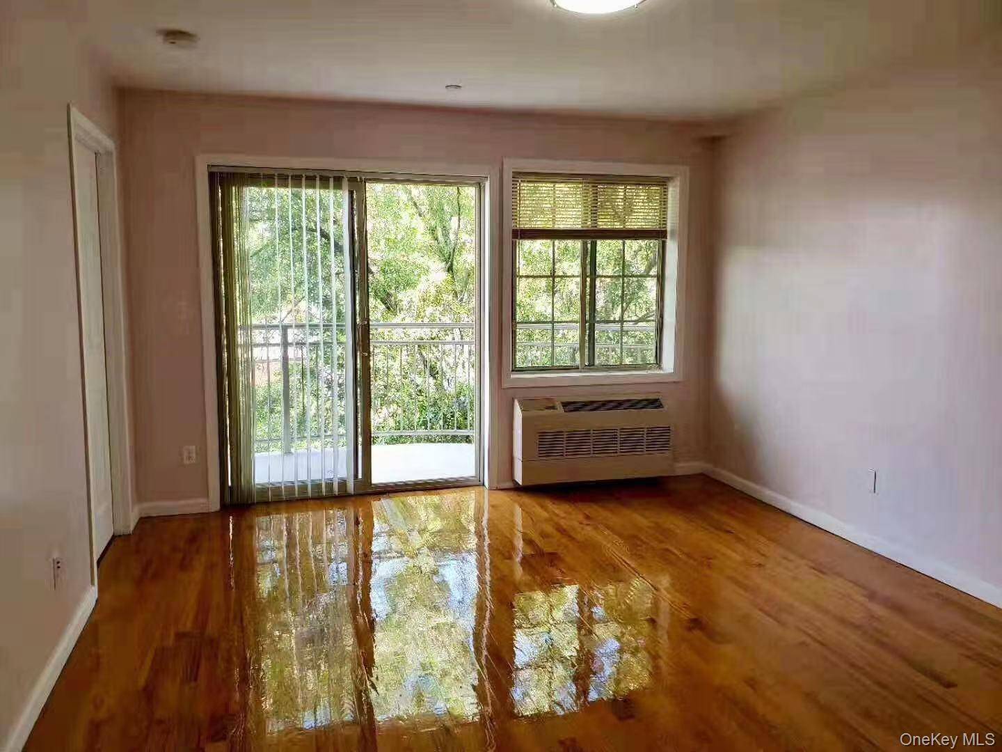 Immeuble à Vendre à Flushing, NY, USA - 7