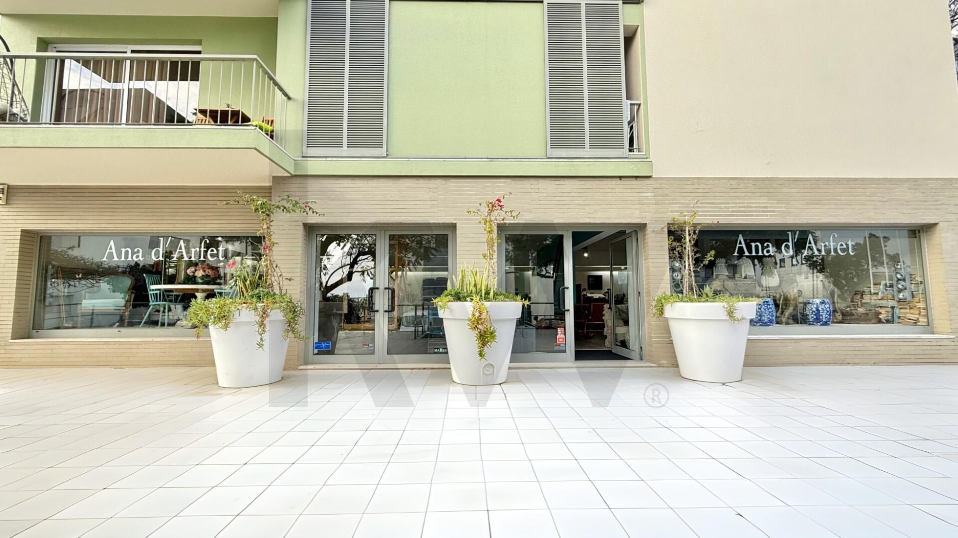 Building for Sale in Funchal - Madeira Island - Portugal - 2