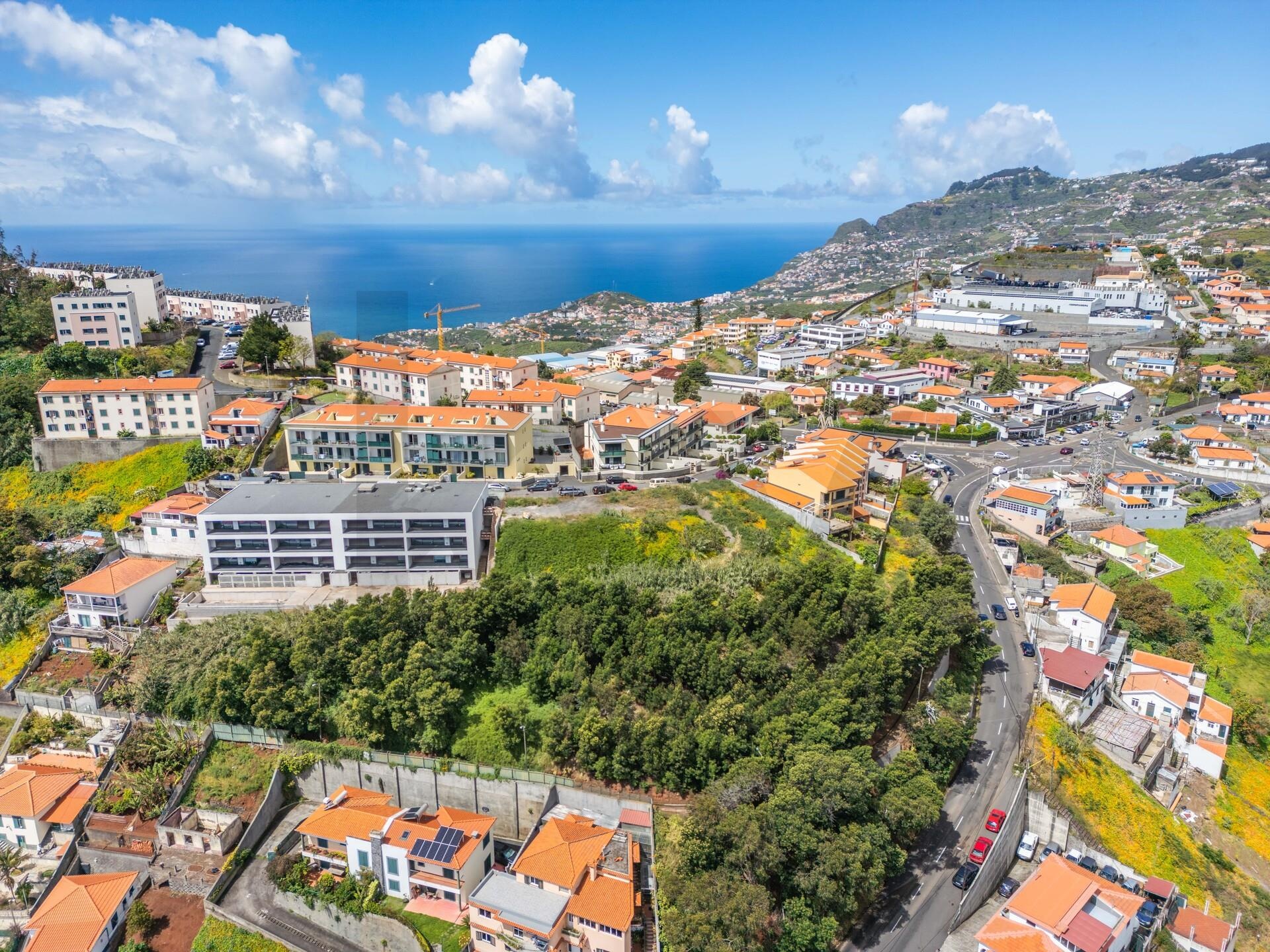Building for Sale in Funchal - Madeira Island - Portugal - 8
