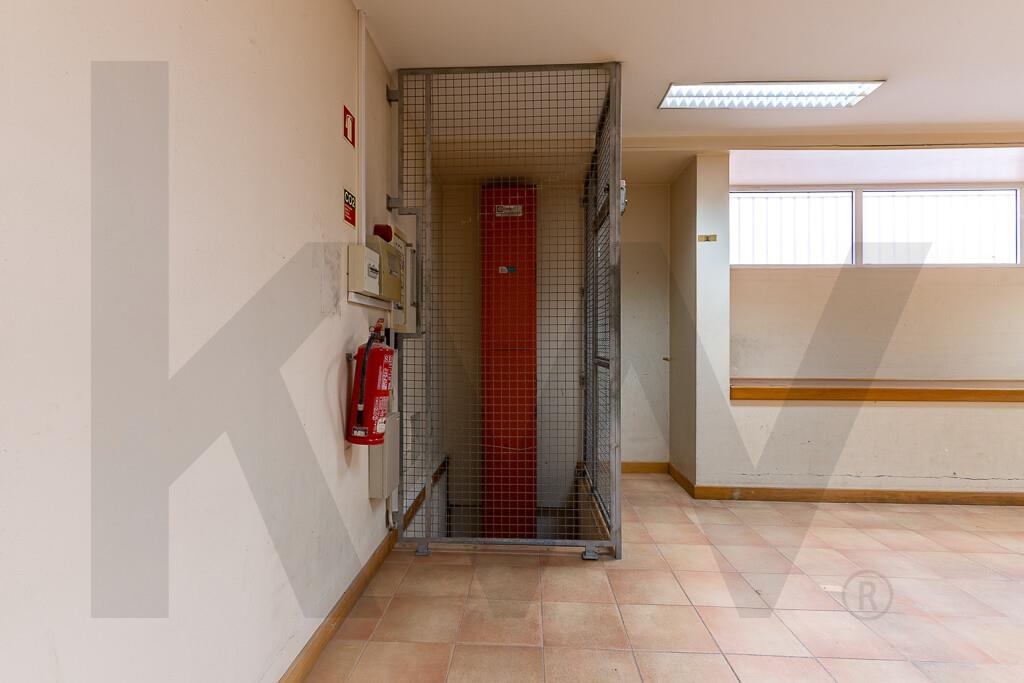 Building for Sale in Funchal - Madeira Island - Portugal - 8