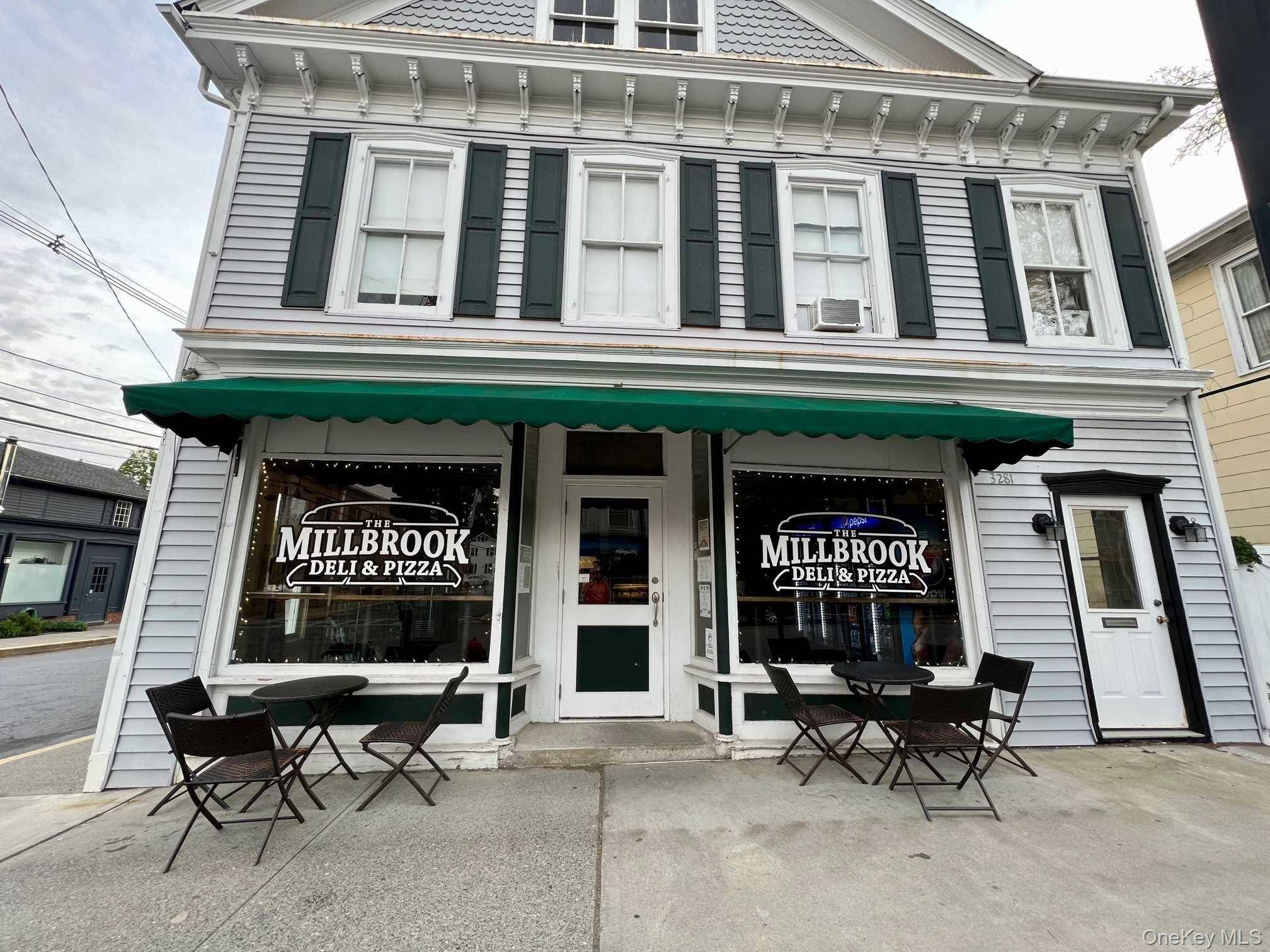Edificio en Venta en Millbrook - Nueva York - EE. UU. - 2