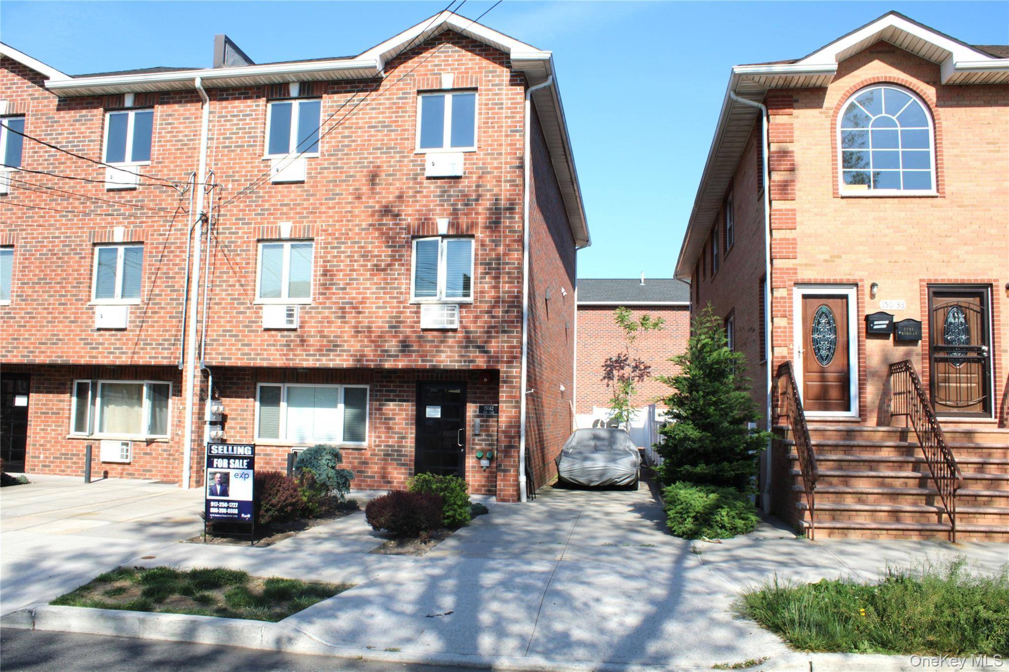 Edificio en Venta en Ozone Park - Nueva York - EE. UU. - 2