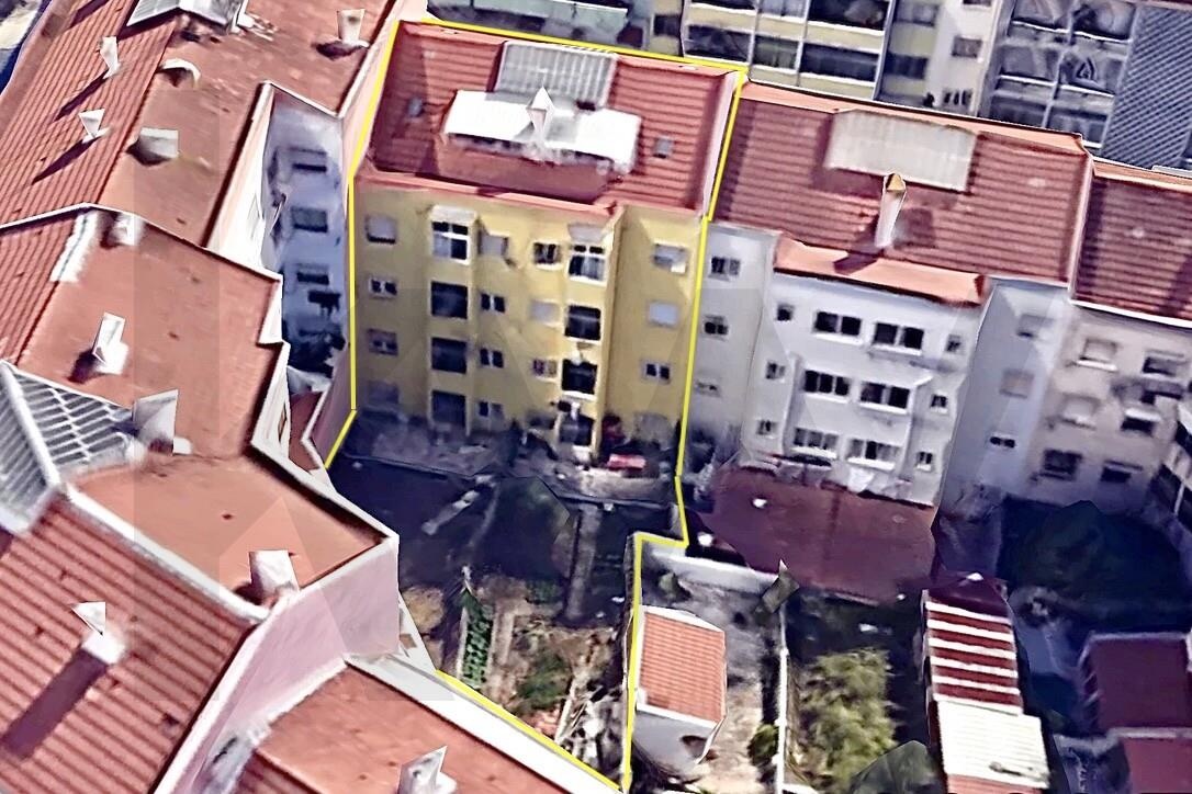 Prédio à Venda em Queluz - Lisboa - Portugal - 5