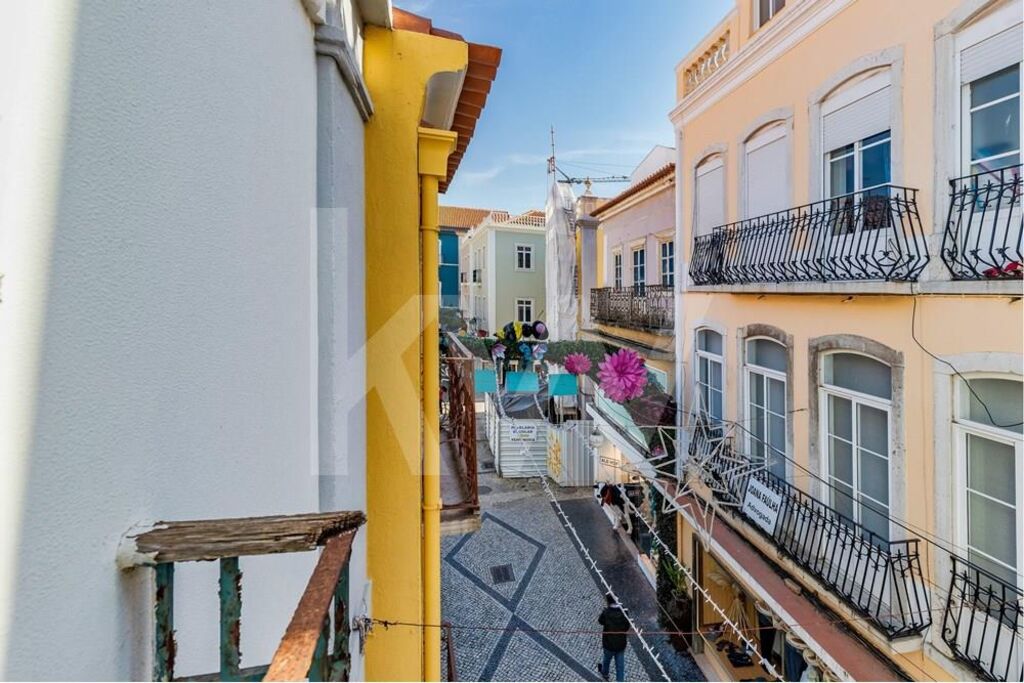 Prédio à Venda em Setúbal - Portugal - 5