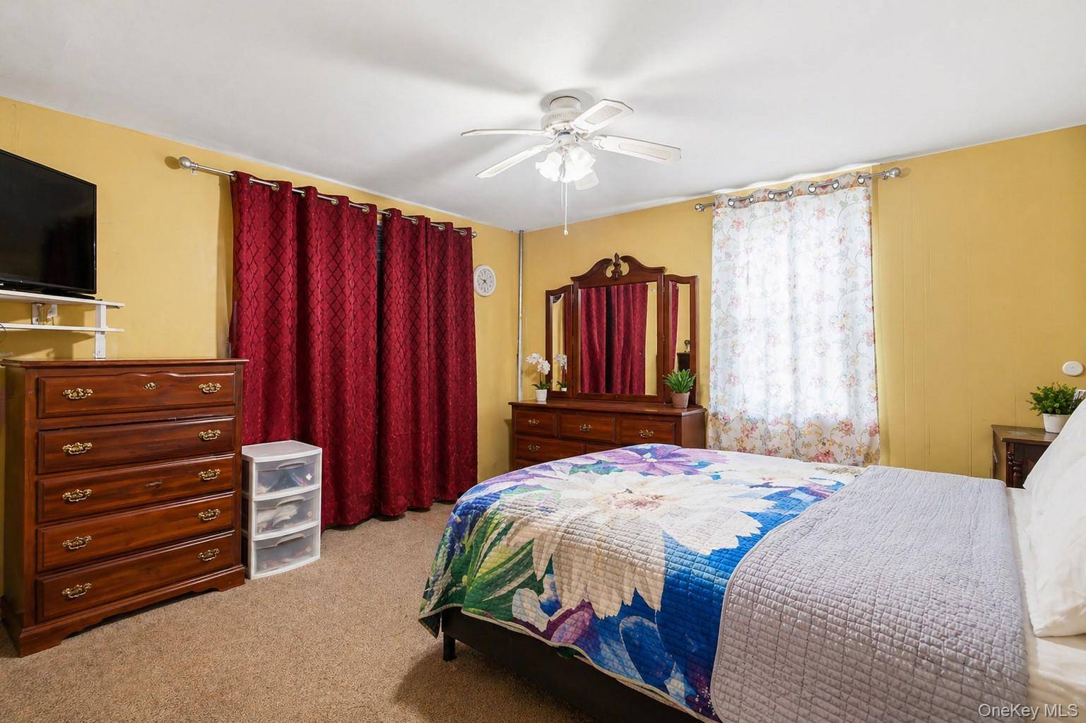Prédio à Venda em Springfield Gardens - Nova Iorque - EUA - 6