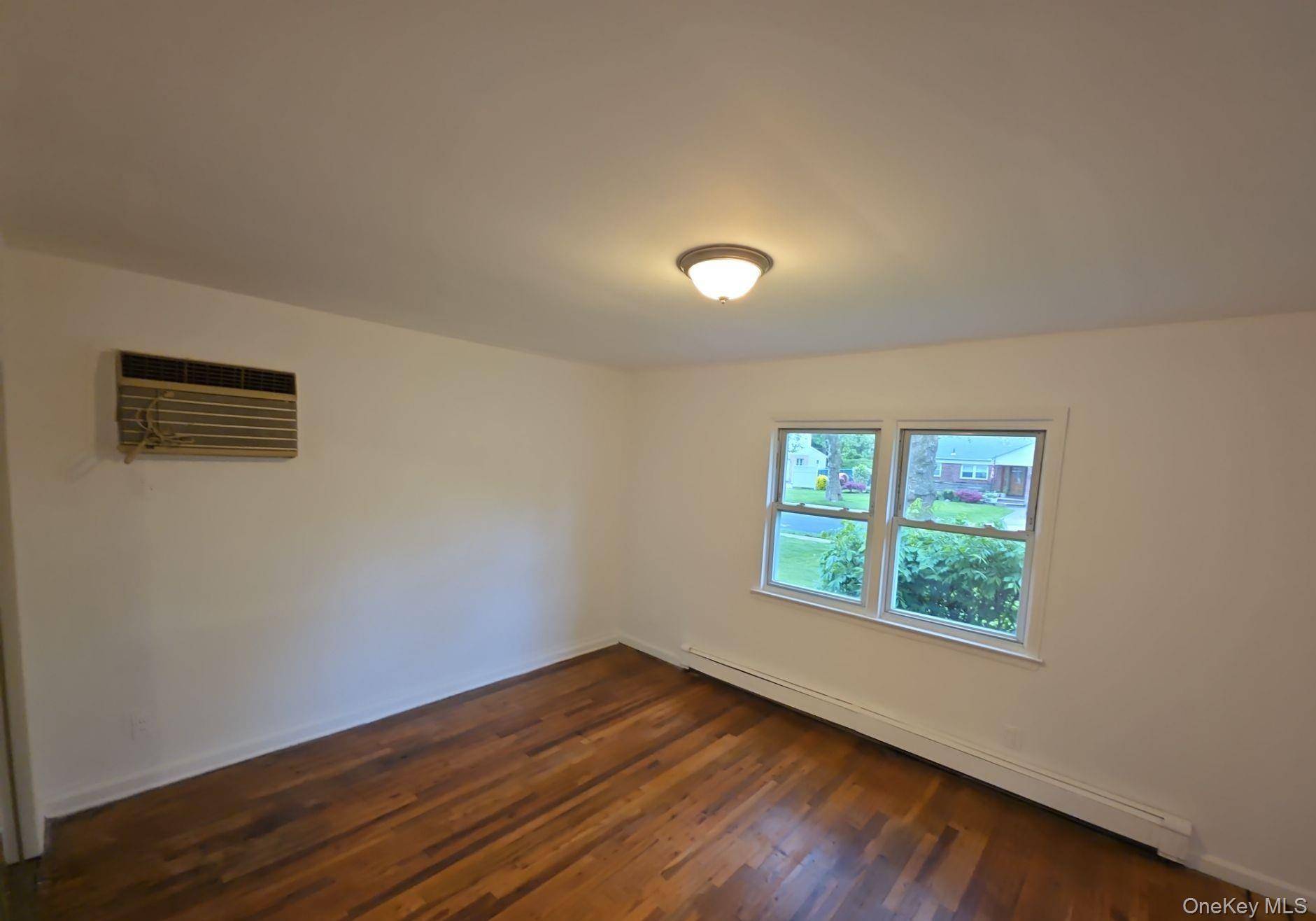 Prédio à Venda em West Hempstead - Nova Iorque - EUA - 6