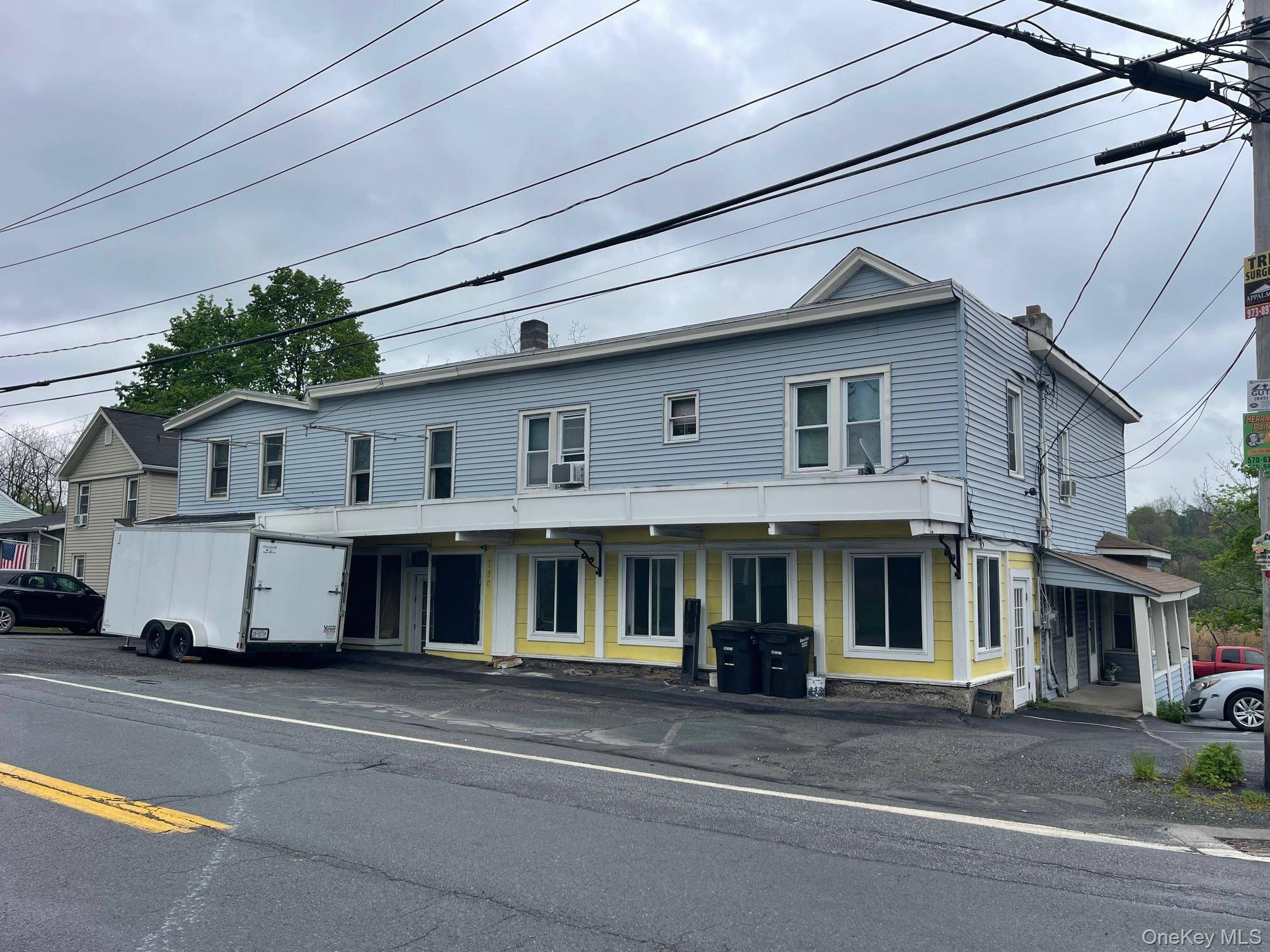 Building for Sale in Westtown - New York - USA - 1
