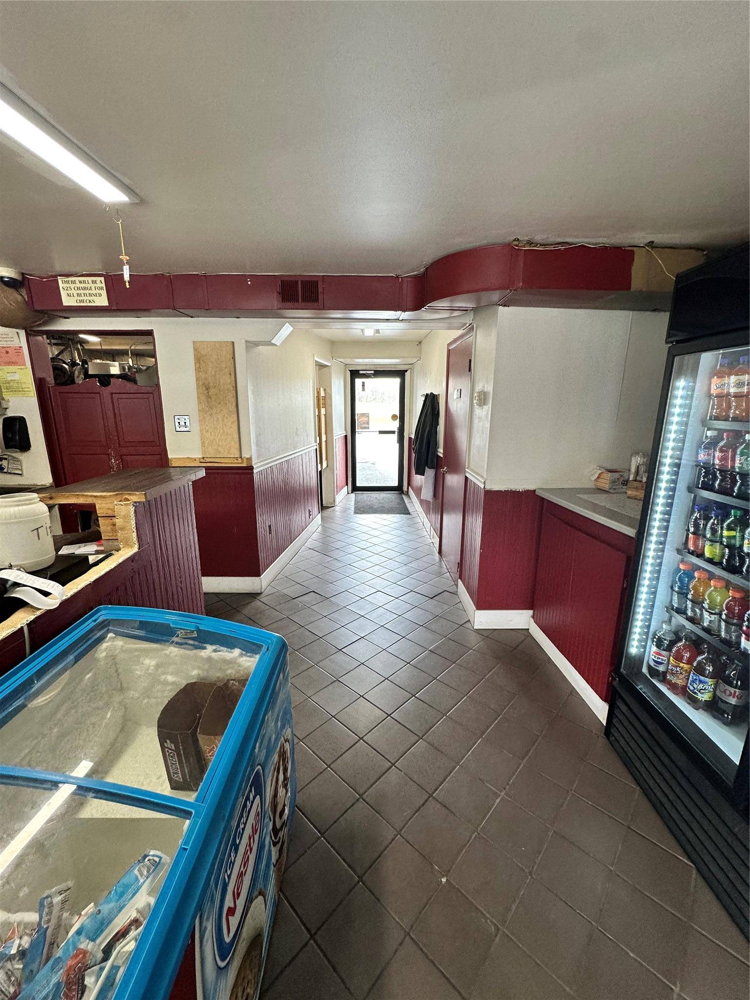 Building for Sale in Westtown - New York - USA - 3