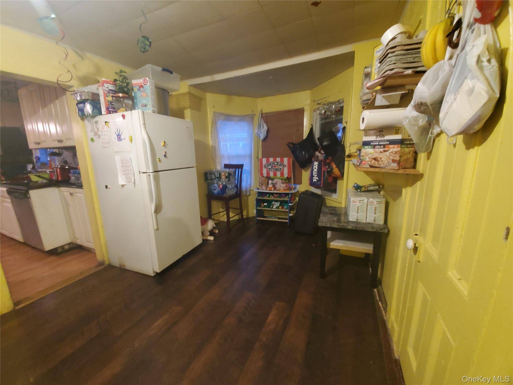 Prédio Multifamiliar à Venda em Riverhead - Nova Iorque - EUA - 4