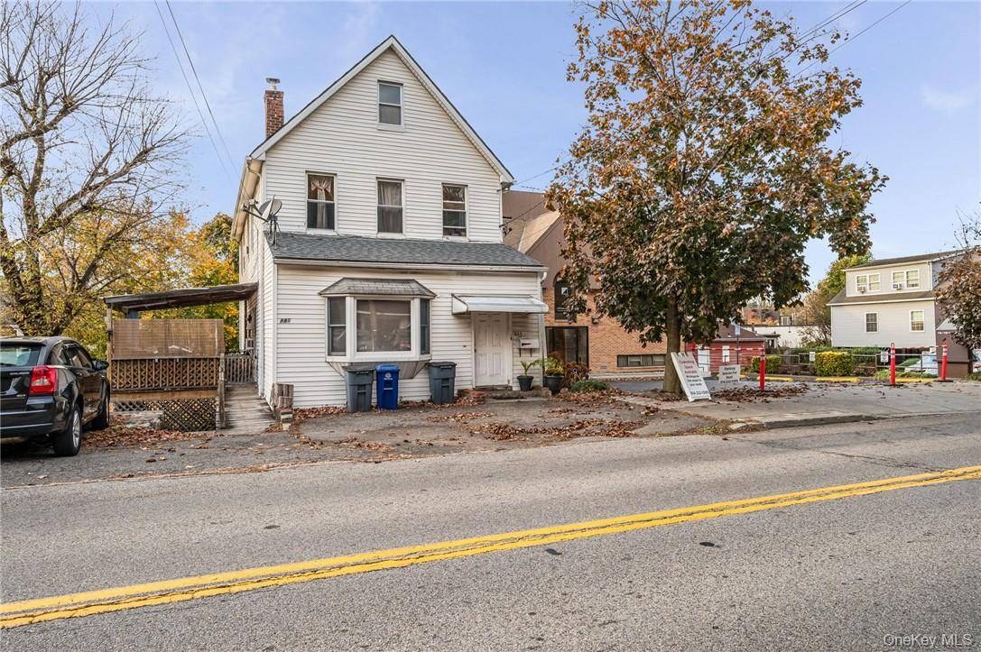 Multi-Family Building for Sale in Thornwood - New York - USA - 3