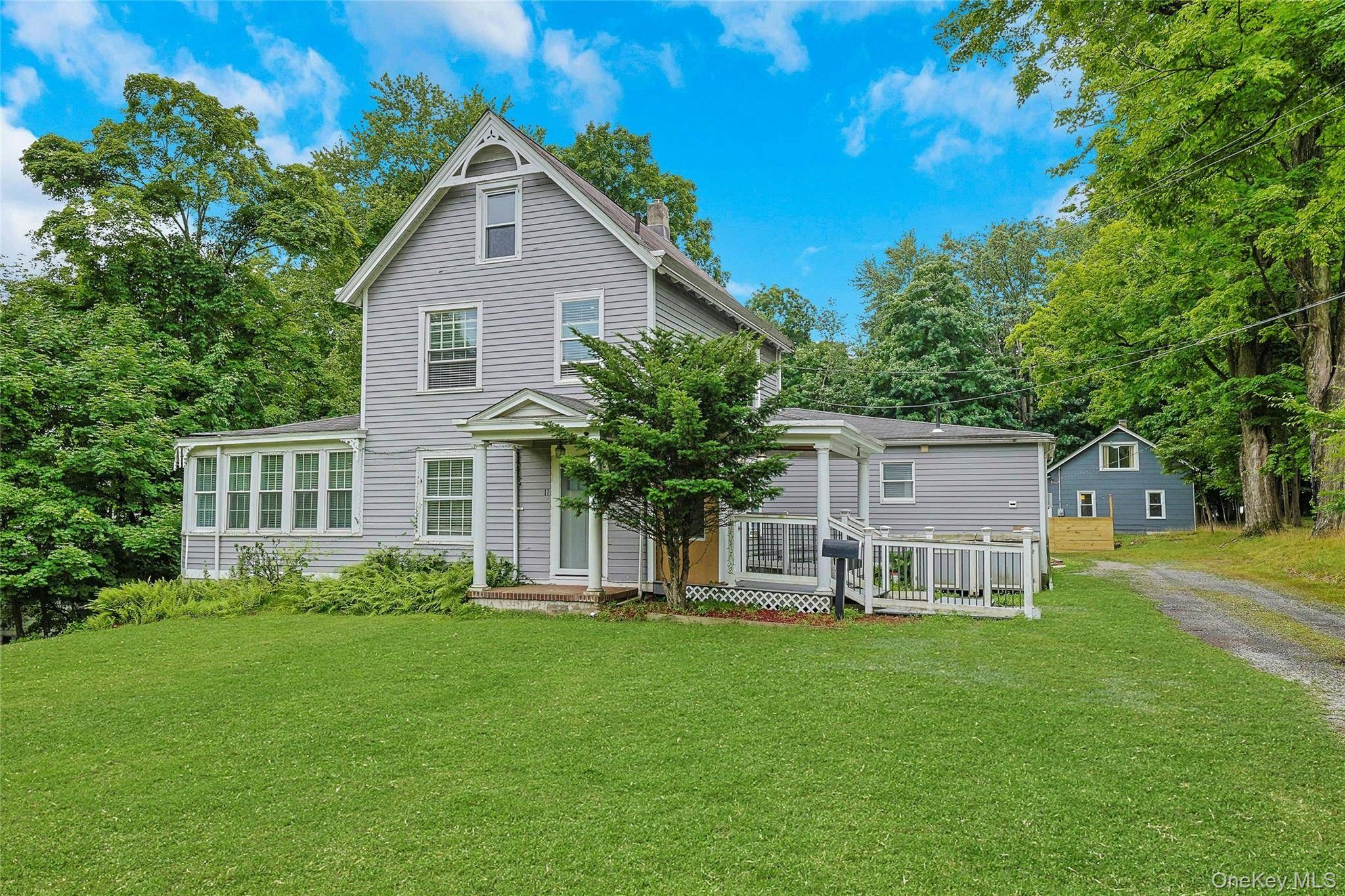 Prédio Multifamiliar à Venda em West Nyack - Nova Iorque - EUA - 1