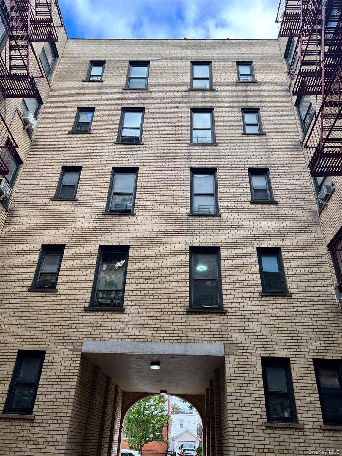 Property for Sale in Corona - NY - USA - 7