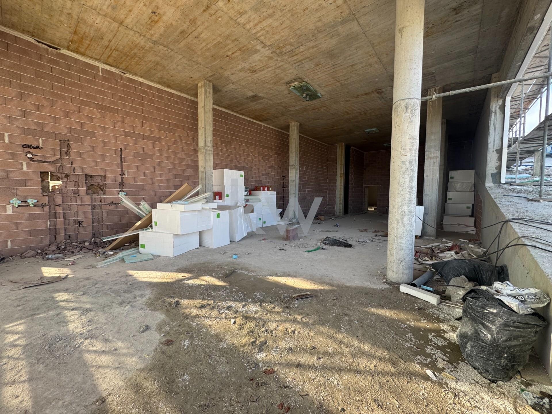 Immobilier Commercial à Vendre à Viseu - Portugal - 6