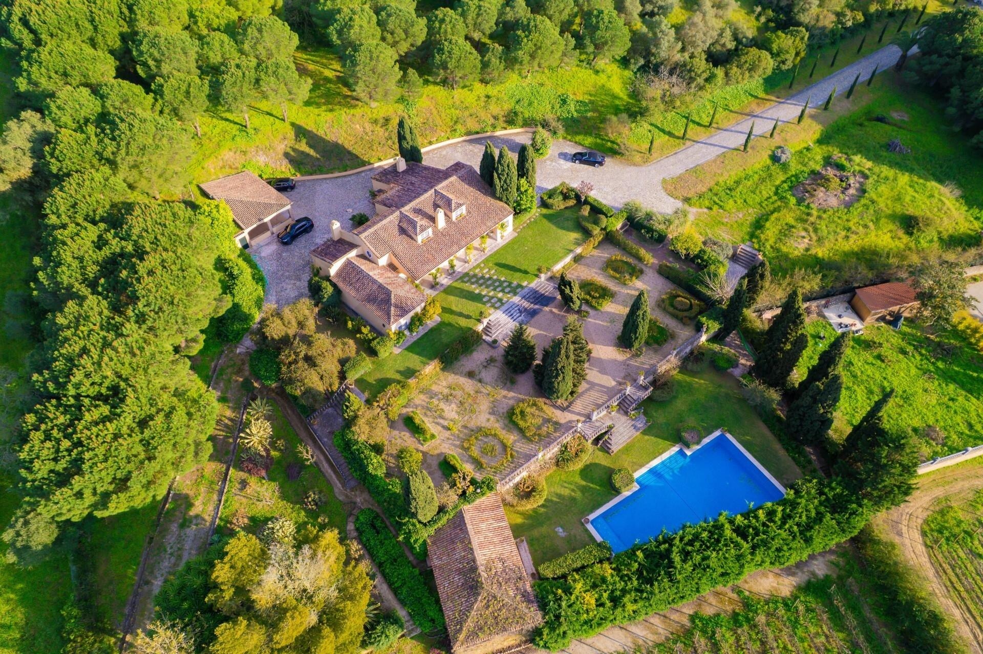 Quinta T4 à Venda em Setúbal - Portugal - 4