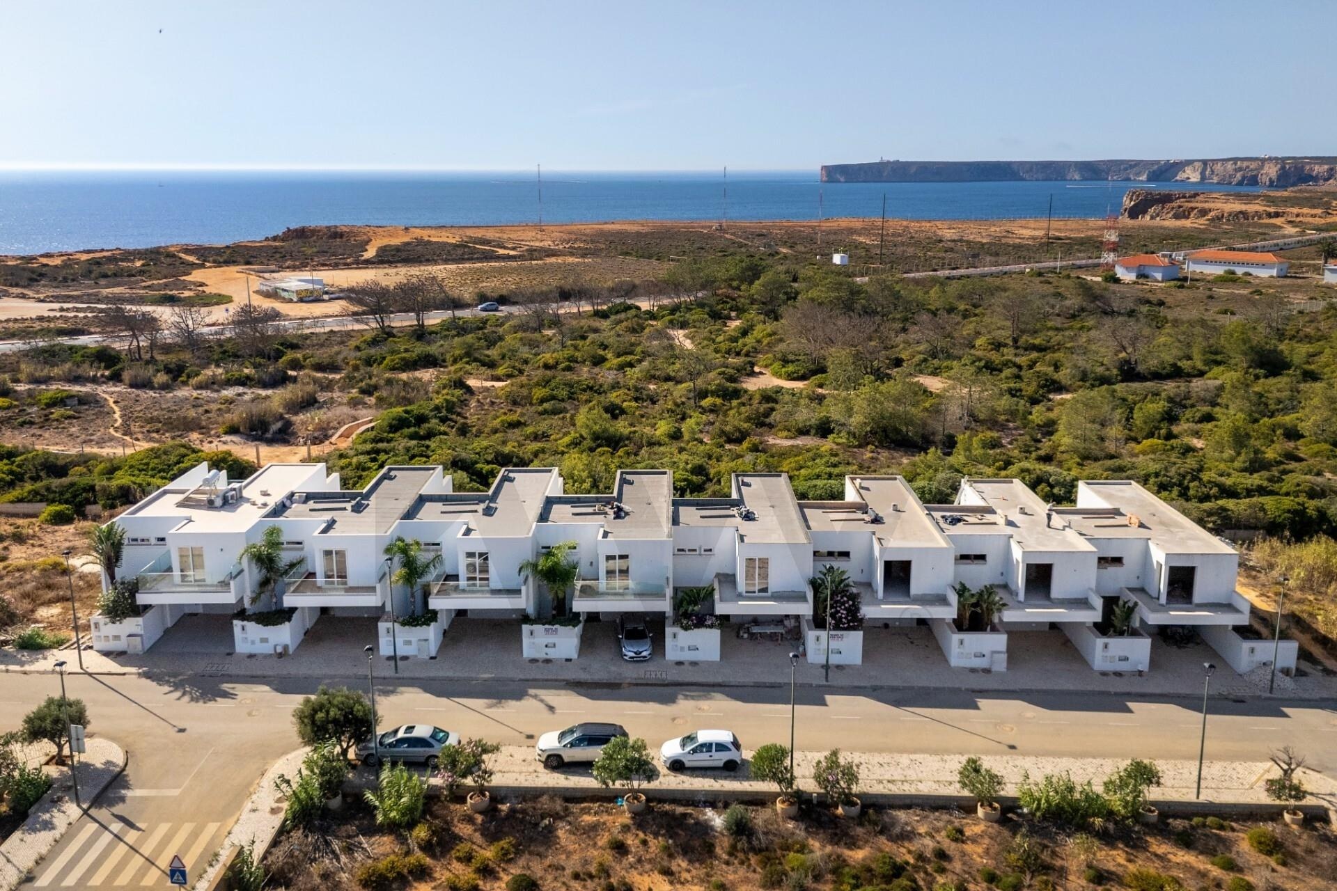 Maison de 3 Chambres à Vendre à Sagres, Algarve, Portugal - 1