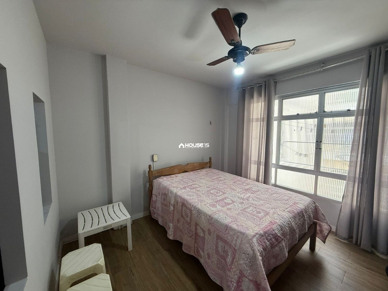 Sala Comercial de 1 Quarto à Venda no Centro - Guarapari - Espírito Santo - Brasil - 4