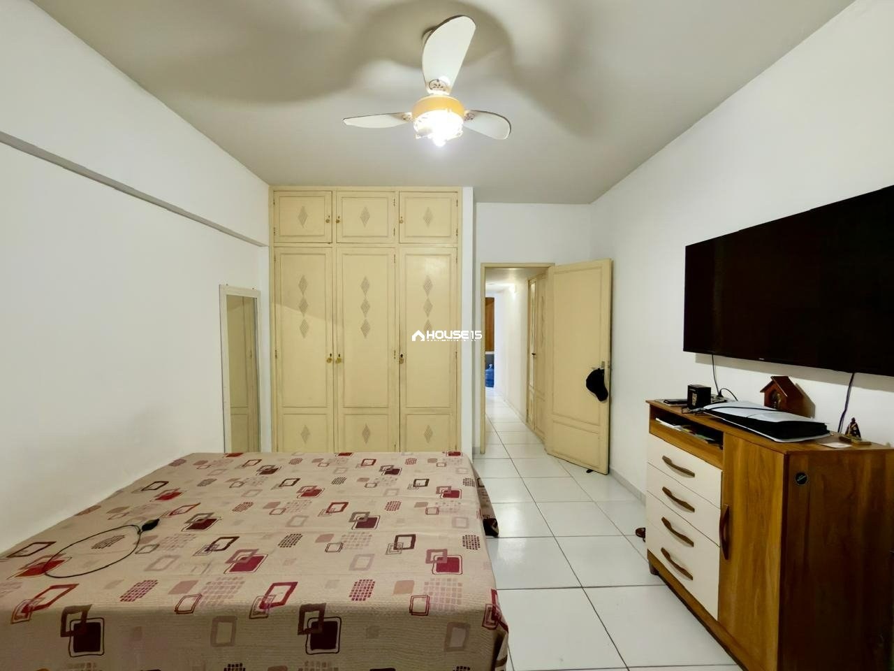 Sala Comercial de 1 Quarto à Venda no Centro - Guarapari - Espírito Santo - Brasil - 1