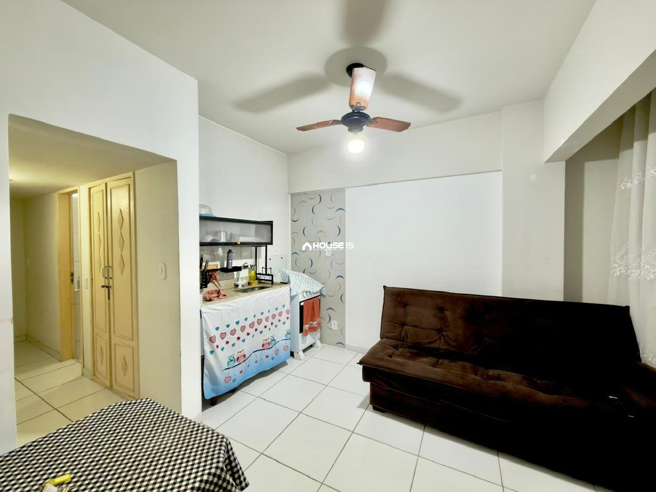Sala Comercial de 1 Quarto à Venda no Centro - Guarapari - Espírito Santo - Brasil - 3