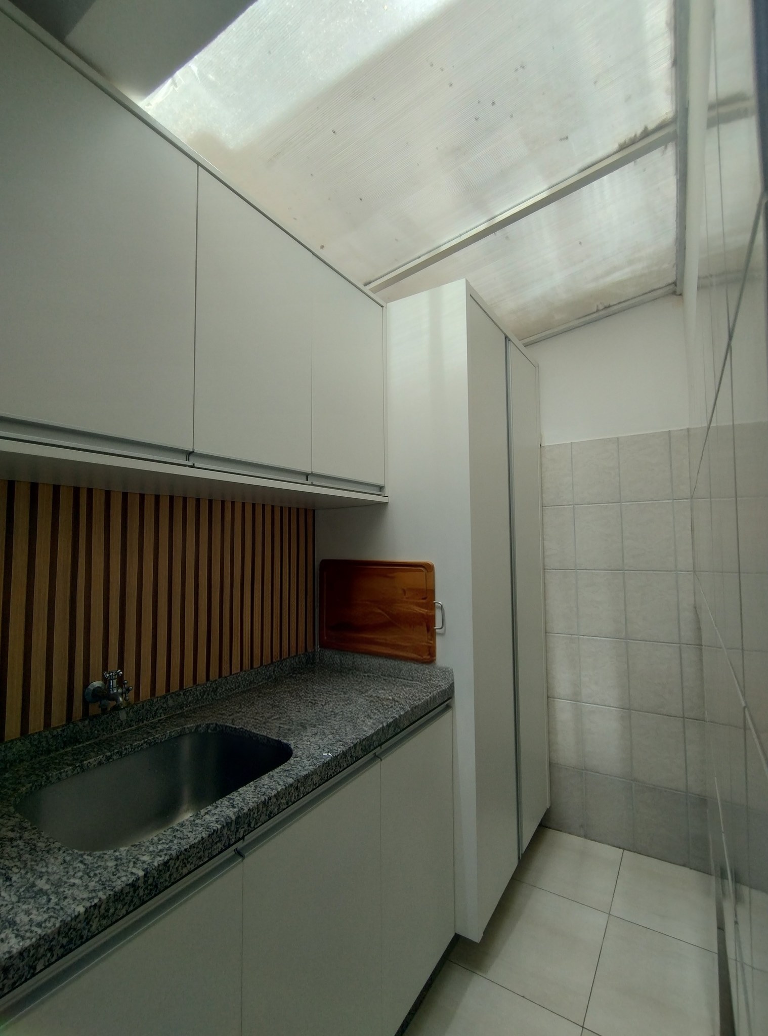 Maison Triplex de 4 Chambres à Vendre au Centre de Pinhais - PR - Brésil - 7